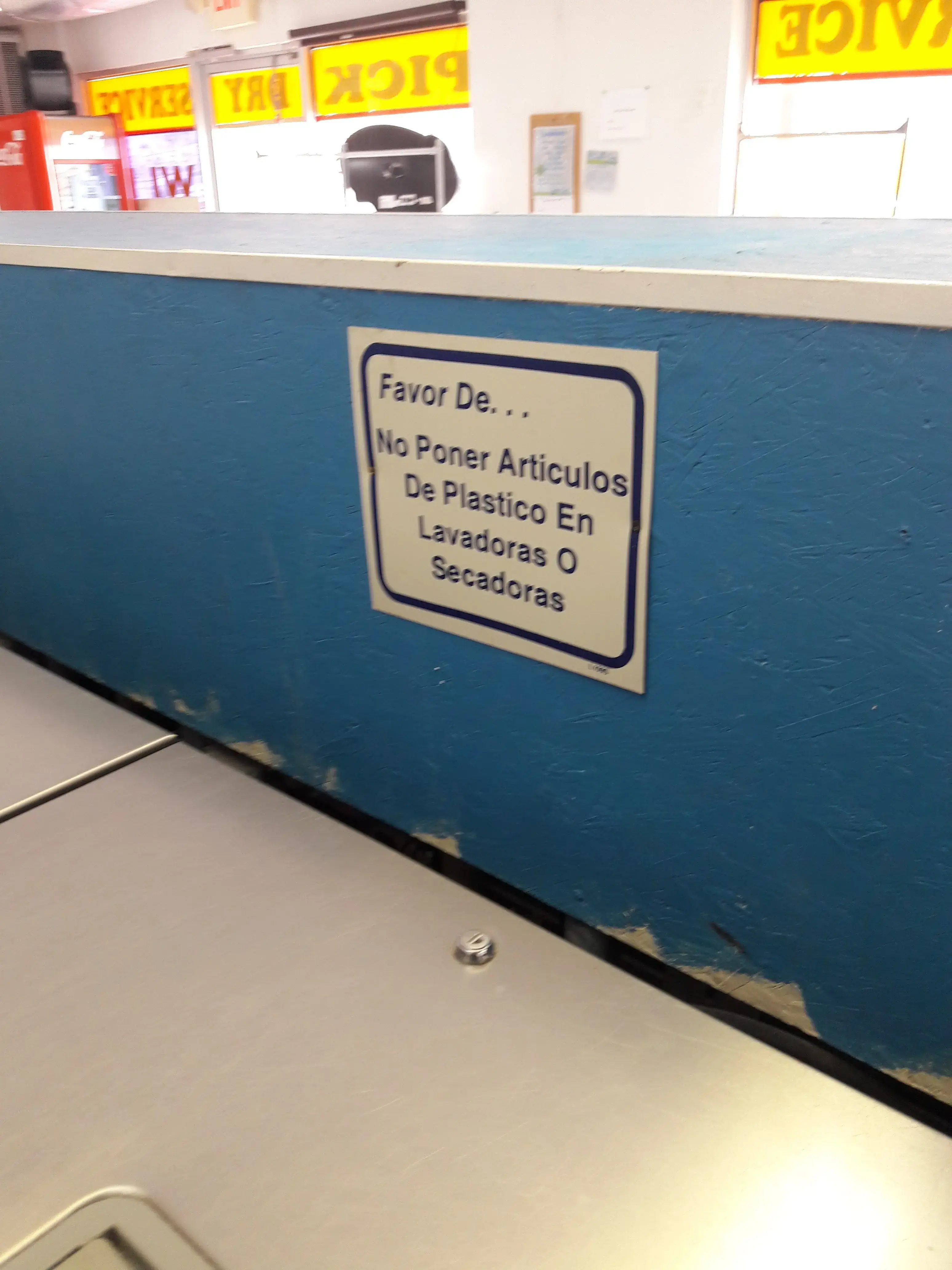 Soapy Times Coin Laundry - Image 8