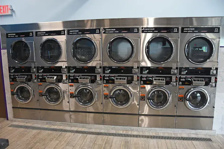 Soapy's Laundry - Image 20