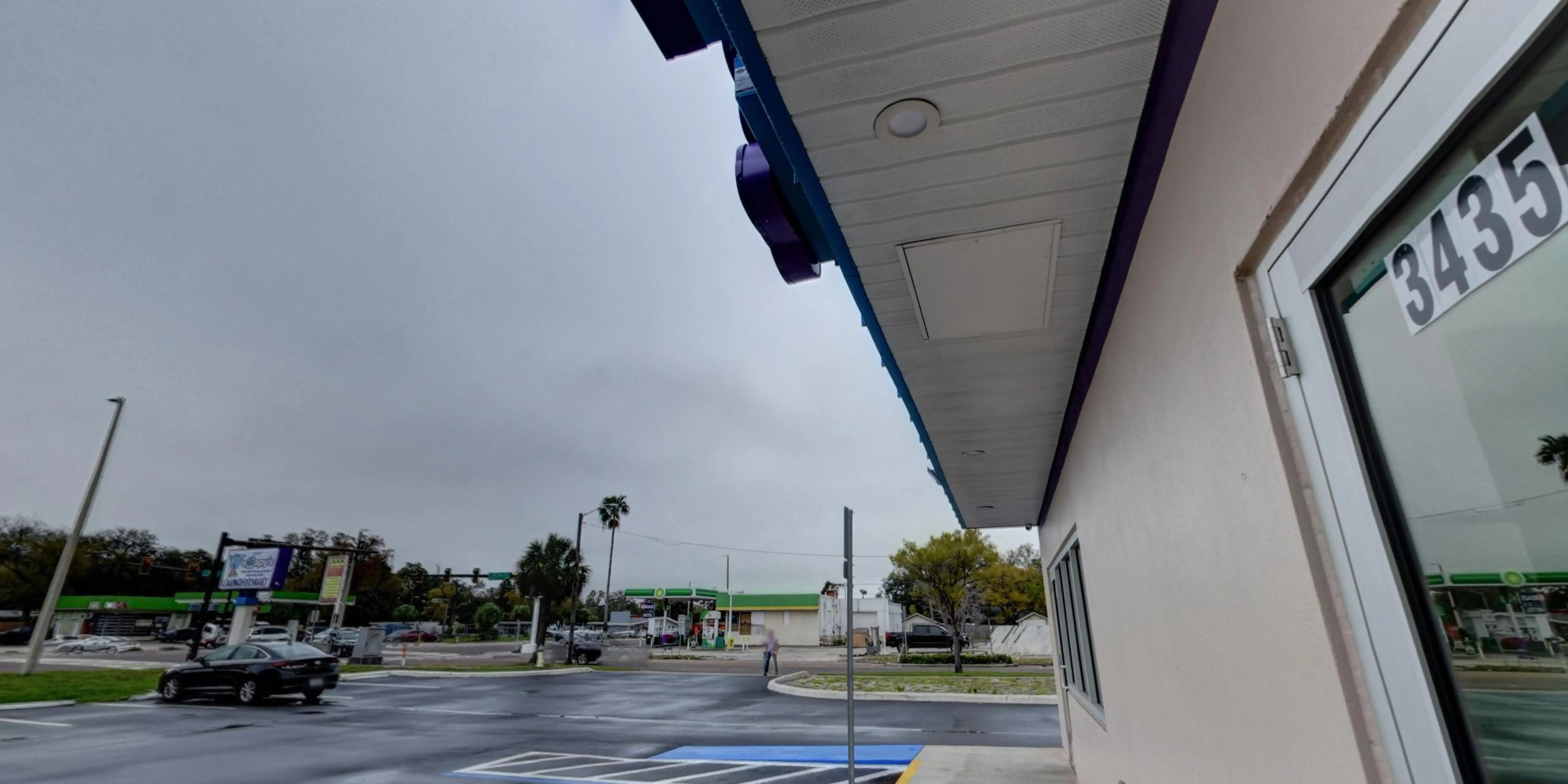 Soapy's Laundry - Image 8