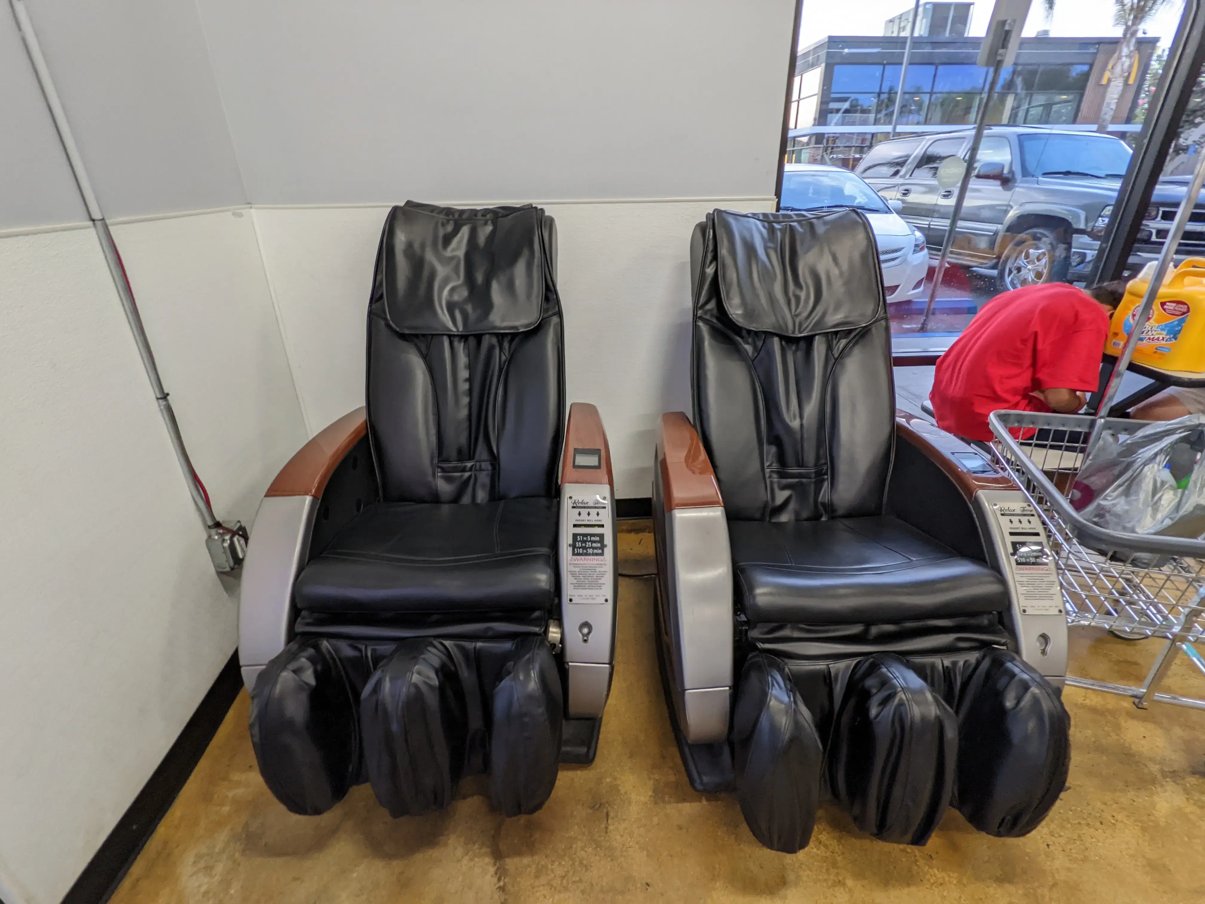 SoCal Wash and Fold - Canoga Park thumbnail 6