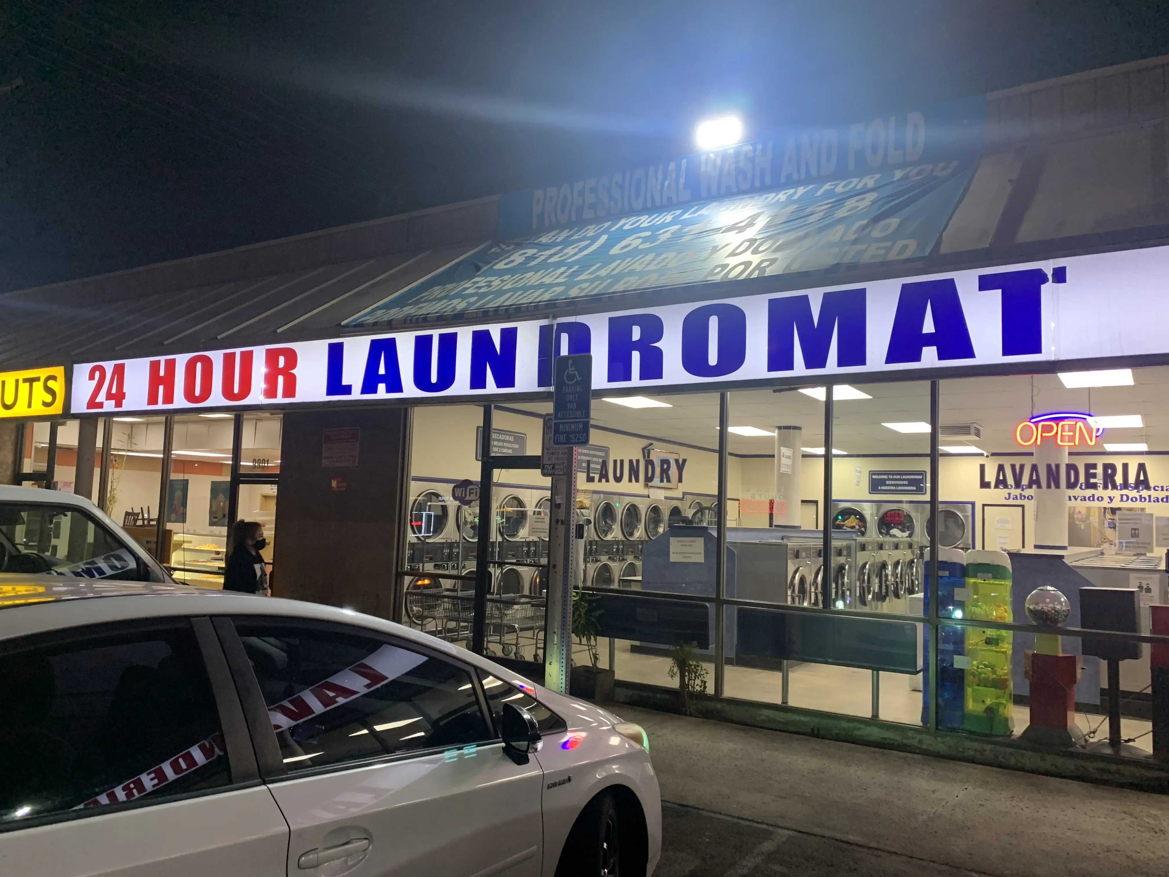 SoCal Wash and Fold - Chatsworth - Image 4