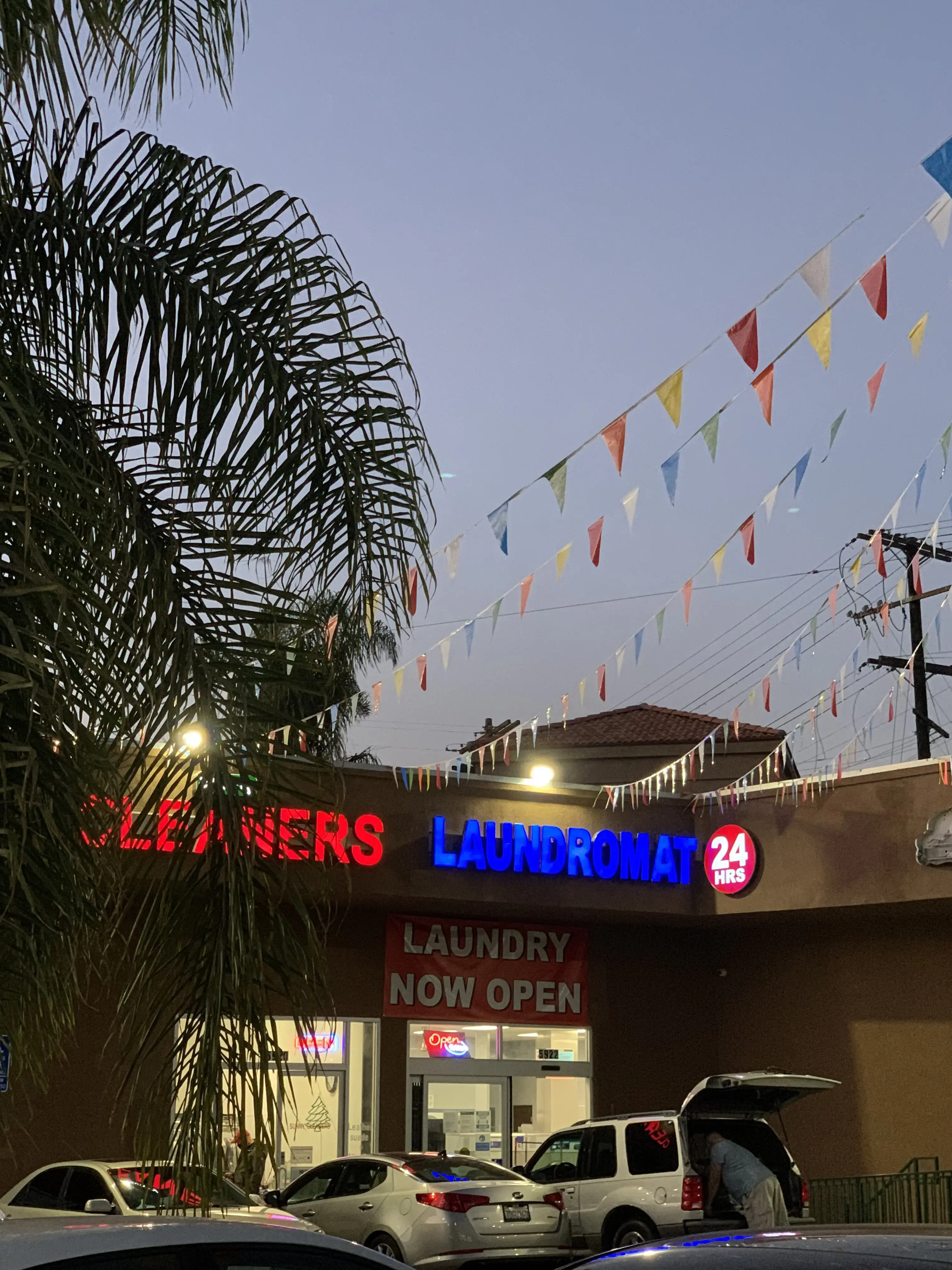 SoCal Wash and Fold - Highland Park - Image 4