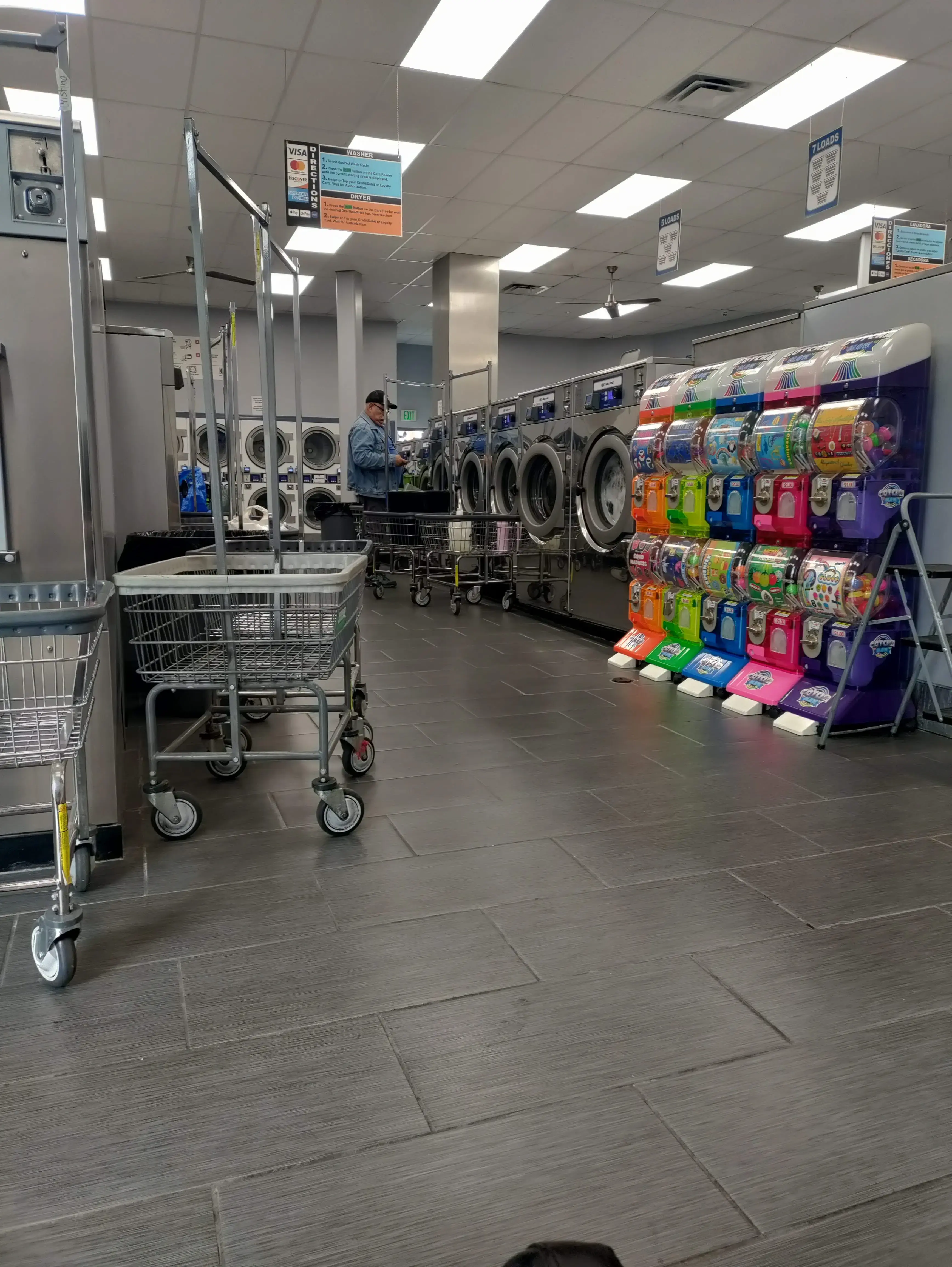 SoCal Wash and Fold - Highland Park - Image 15