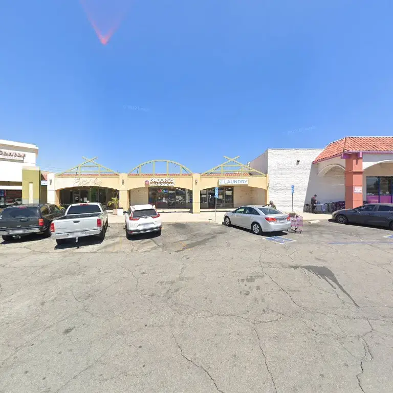 SoCal Wash and Fold - Sylmar thumbnail 11