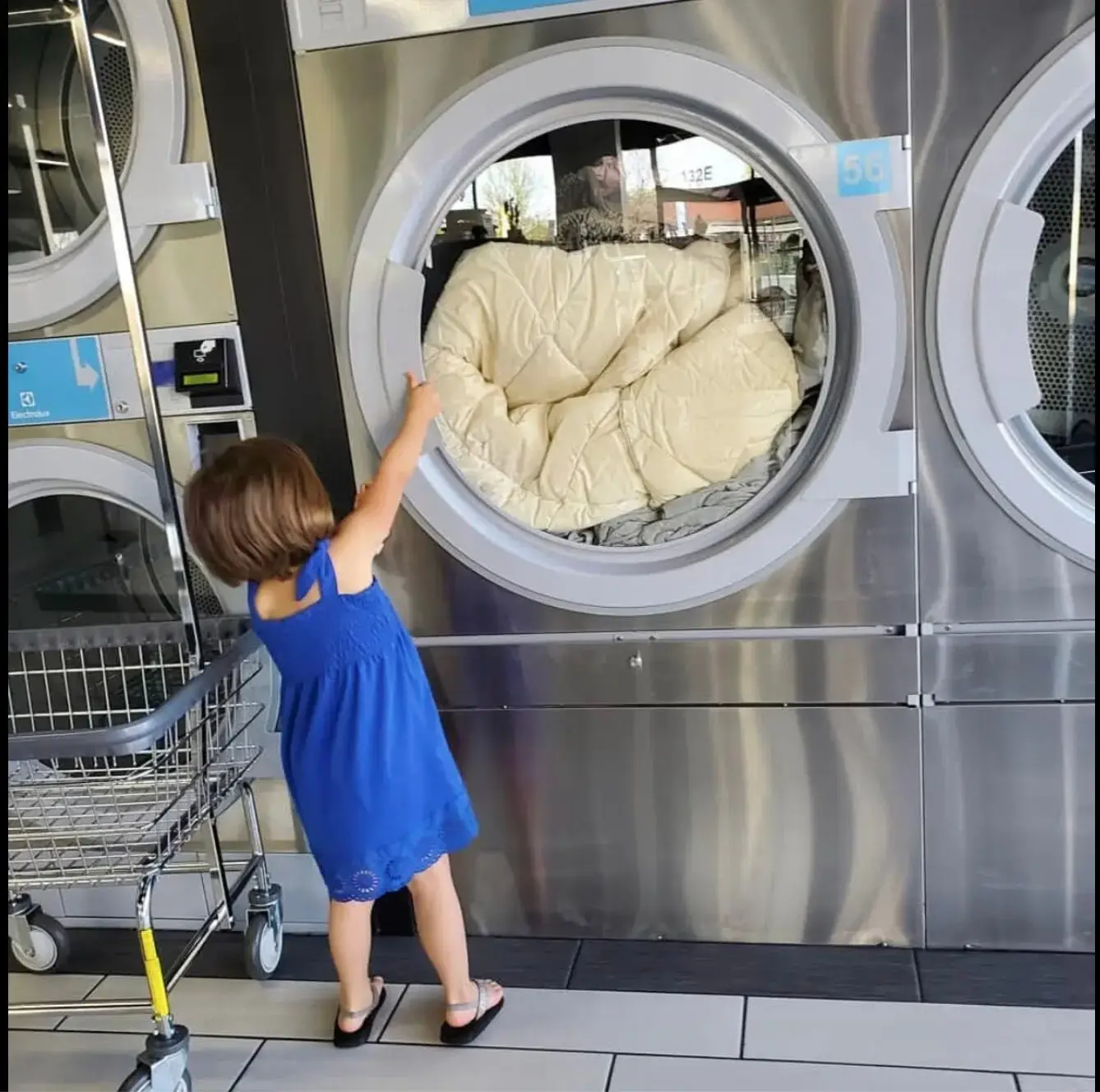 SoCal Wash and Fold - Sylmar thumbnail 4