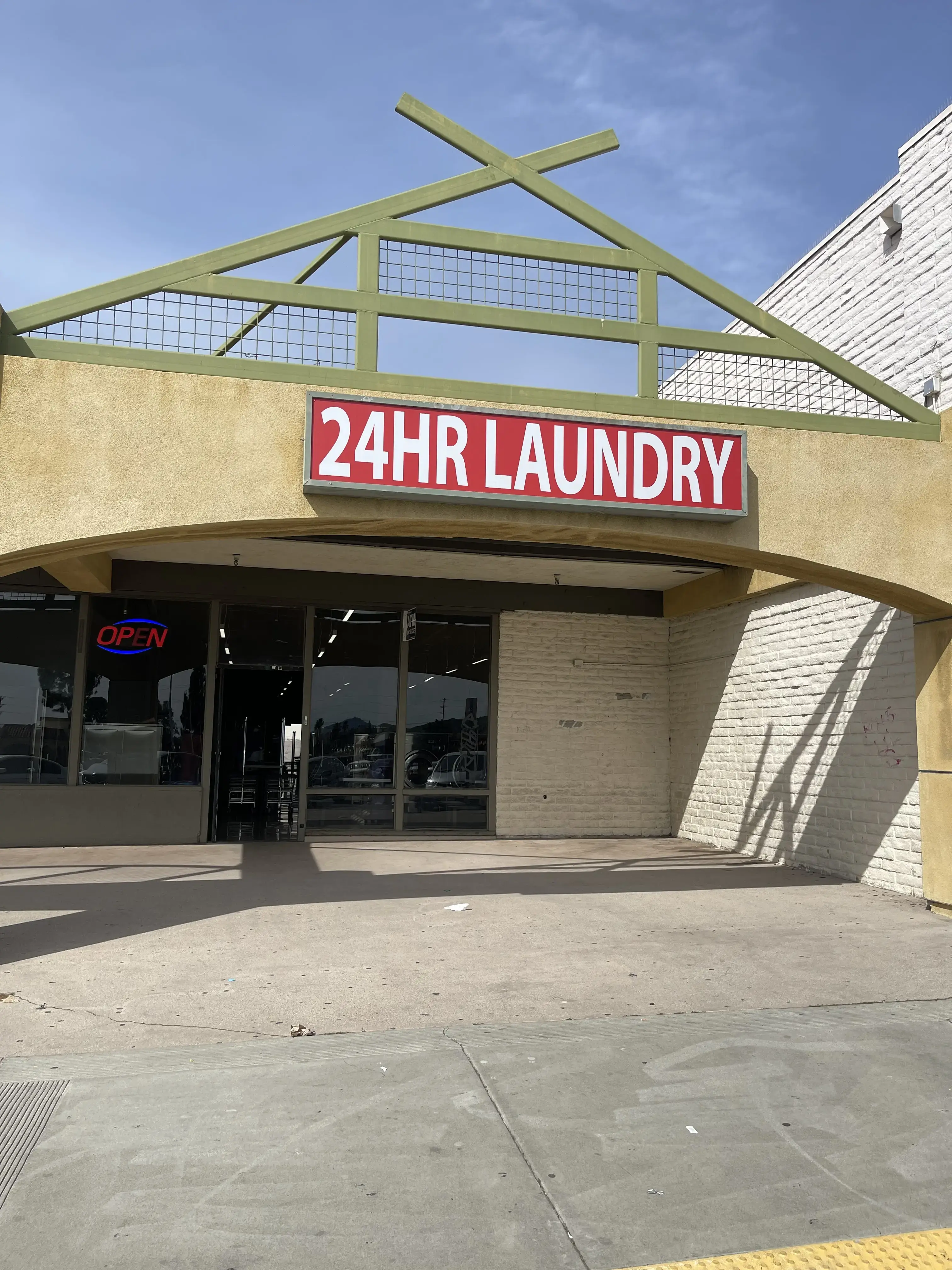 SoCal Wash and Fold - Sylmar thumbnail 8