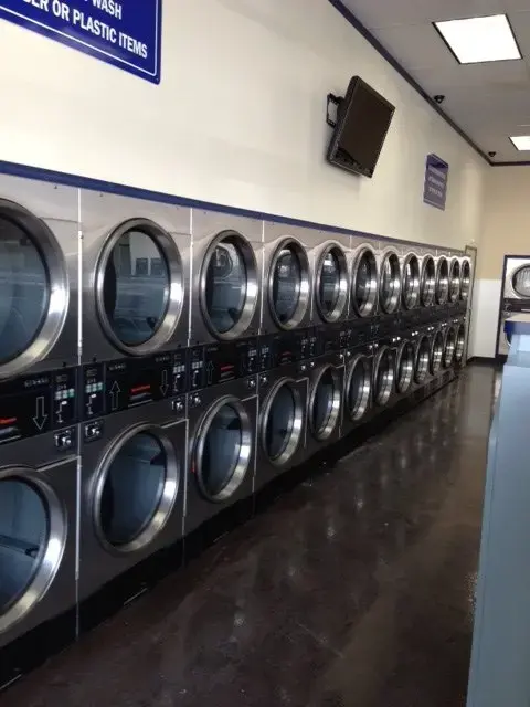 SoCal Wash and Fold - Van Nuys - Image 19