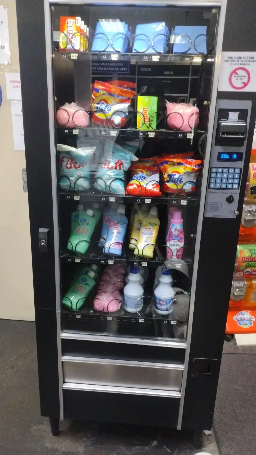 SoCal Wash and Fold - Van Nuys thumbnail 5