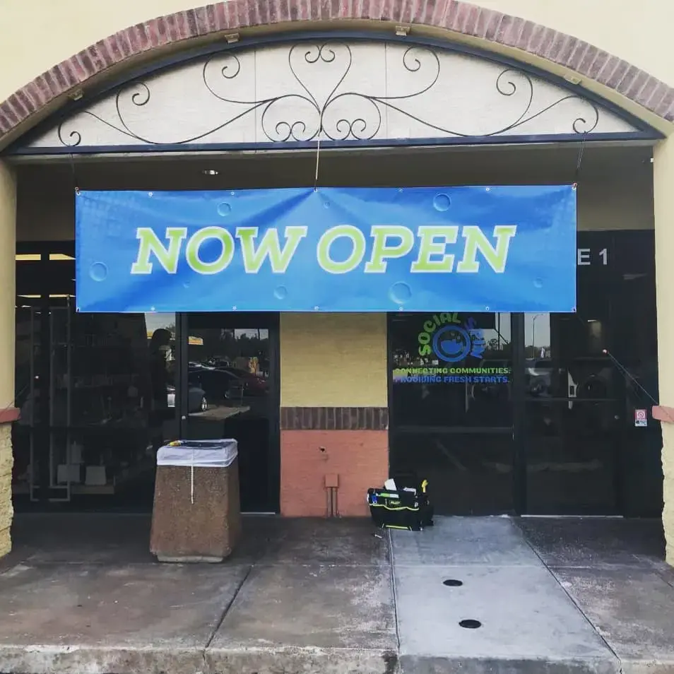 Social Spin Laundromat - Image 5