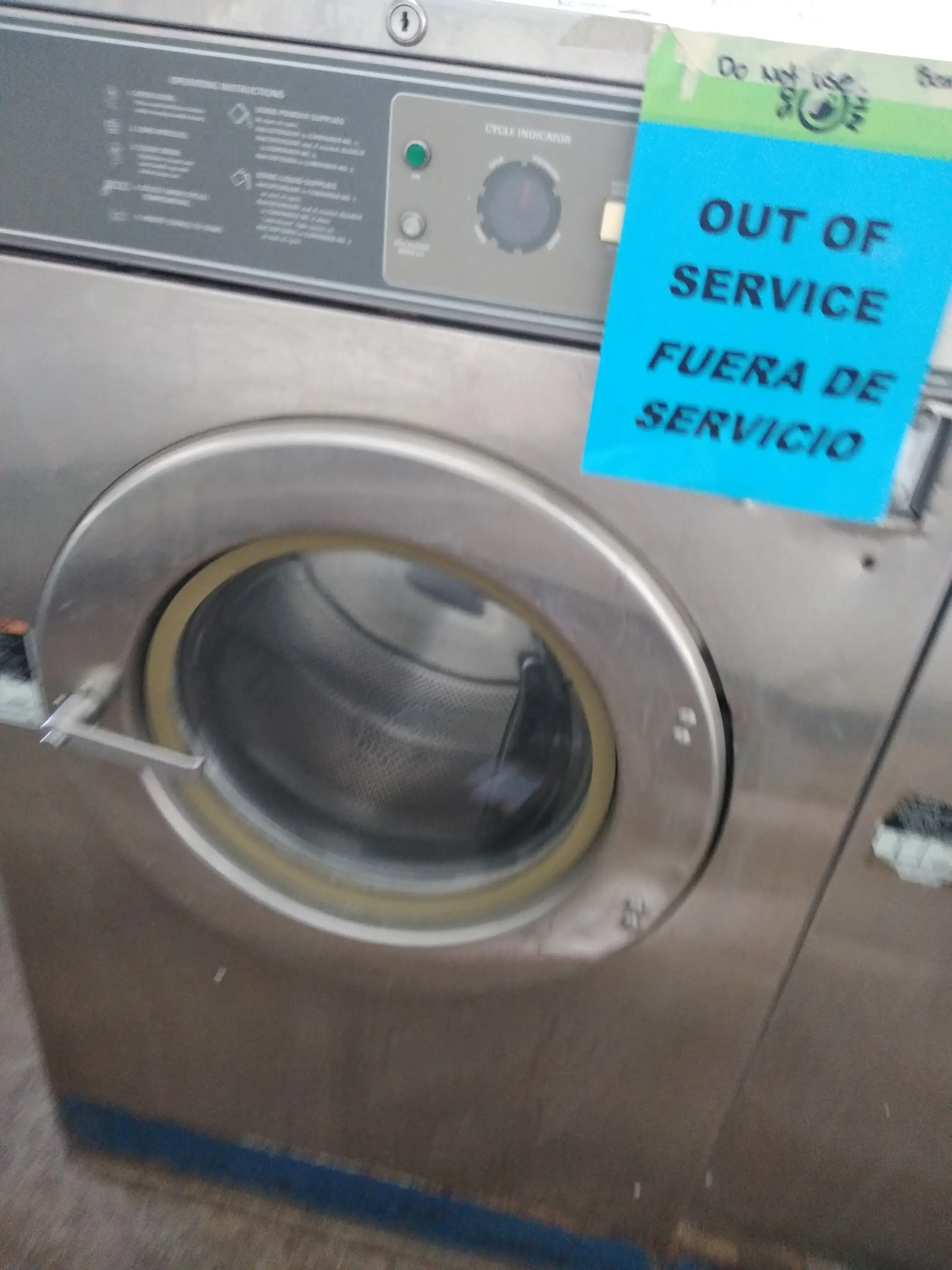 Social Spin Laundromat thumbnail 18