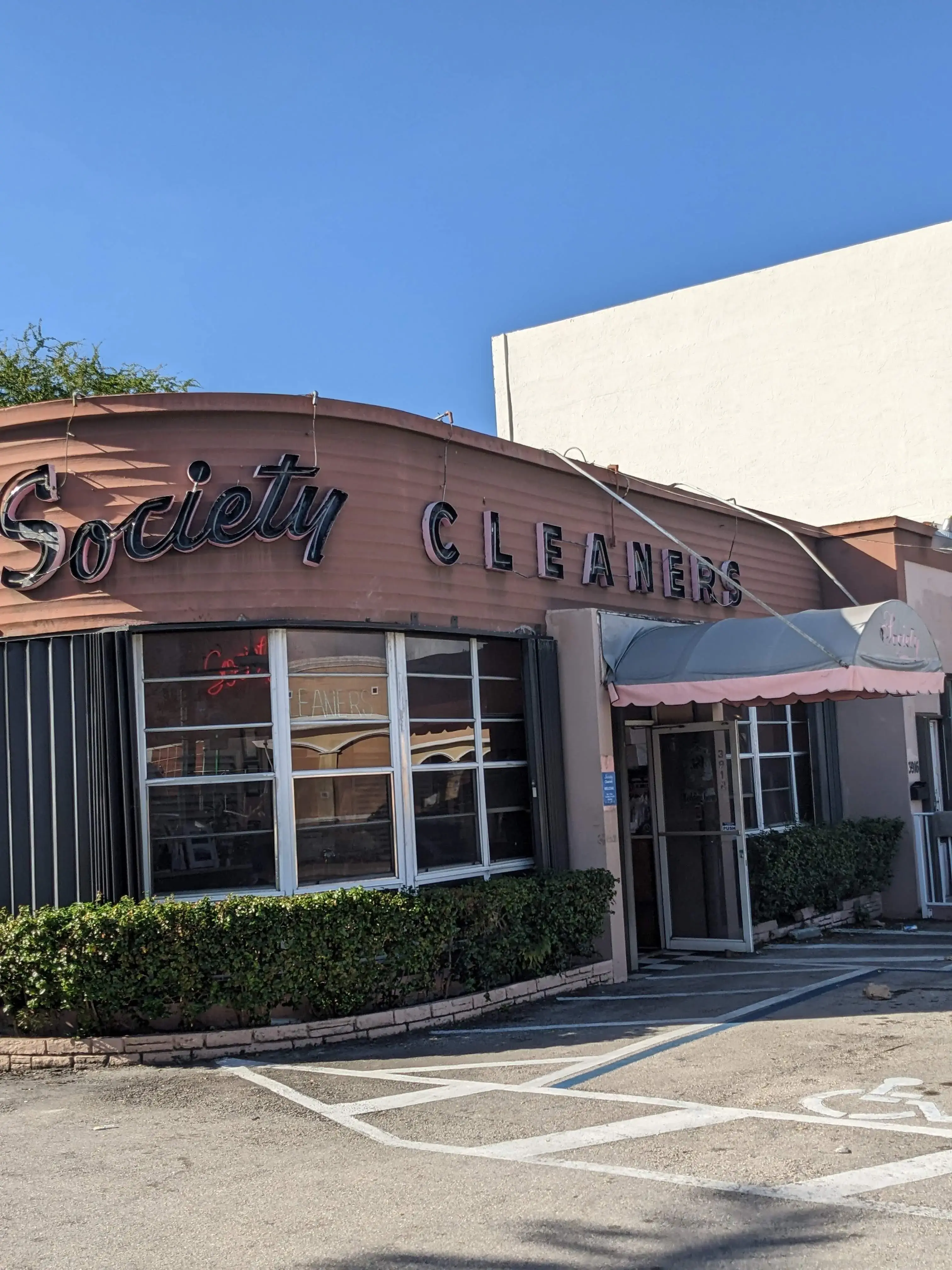 Society Cleaners - Dry Cleaning Company - Image 5