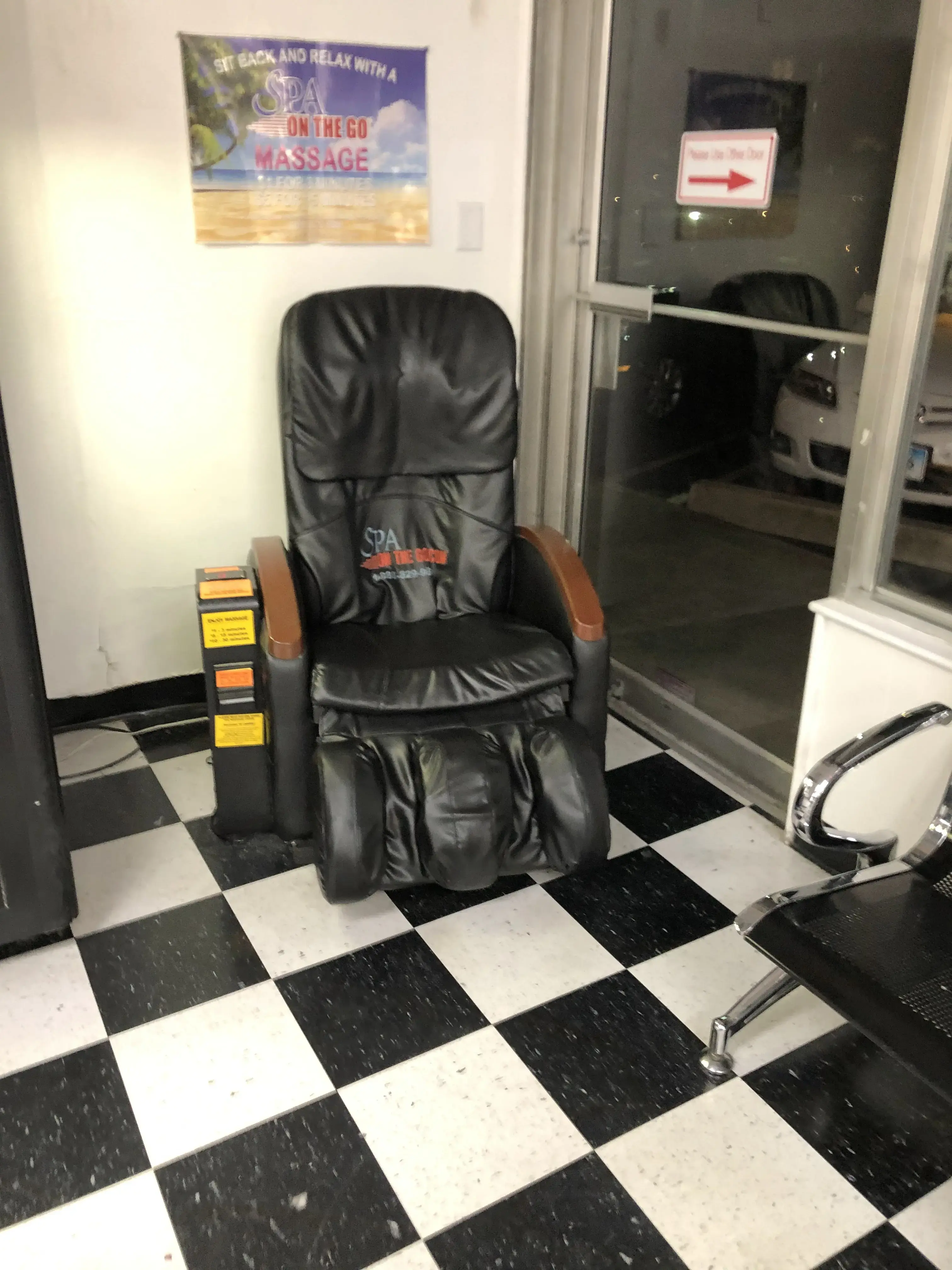 Sock Hop Coin Laundry - Image 8