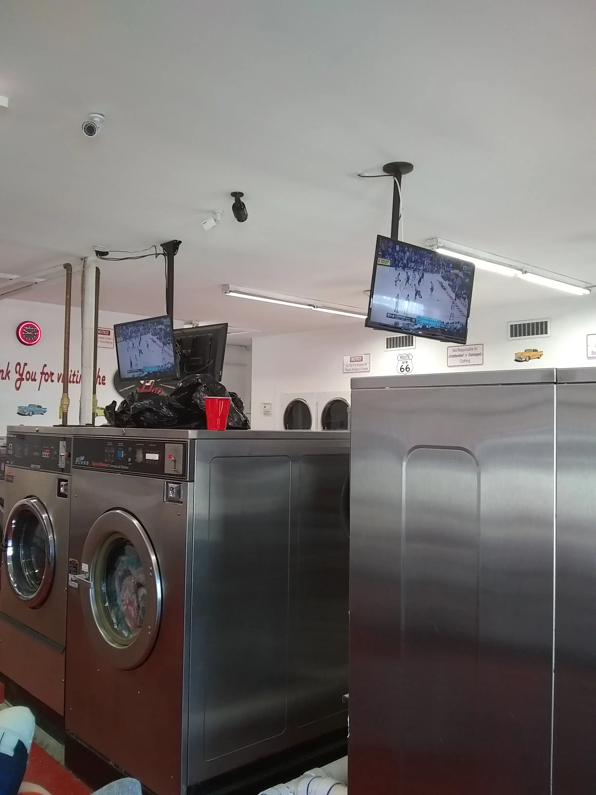 Sock Hop Coin Laundry - Image 6