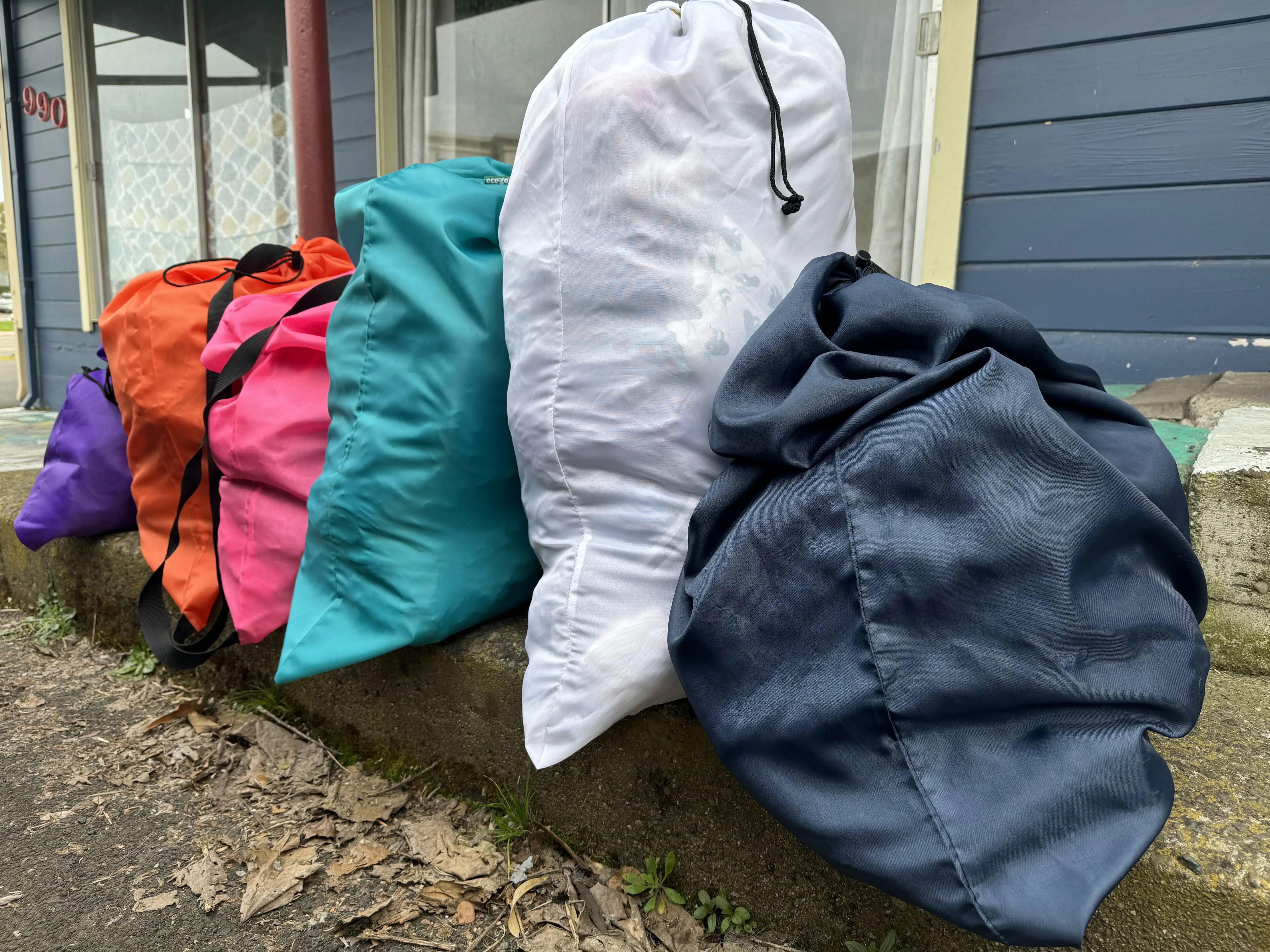 SoCo Wash and Fold - Image 4