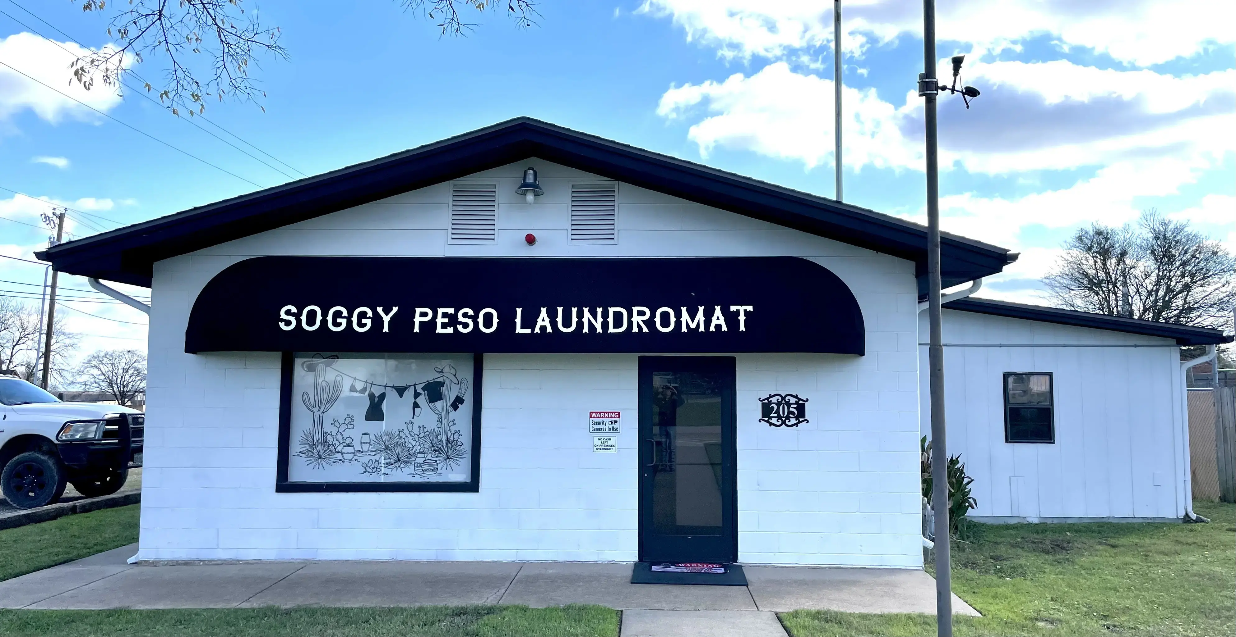 Soggy Peso Laundromat thumbnail 6