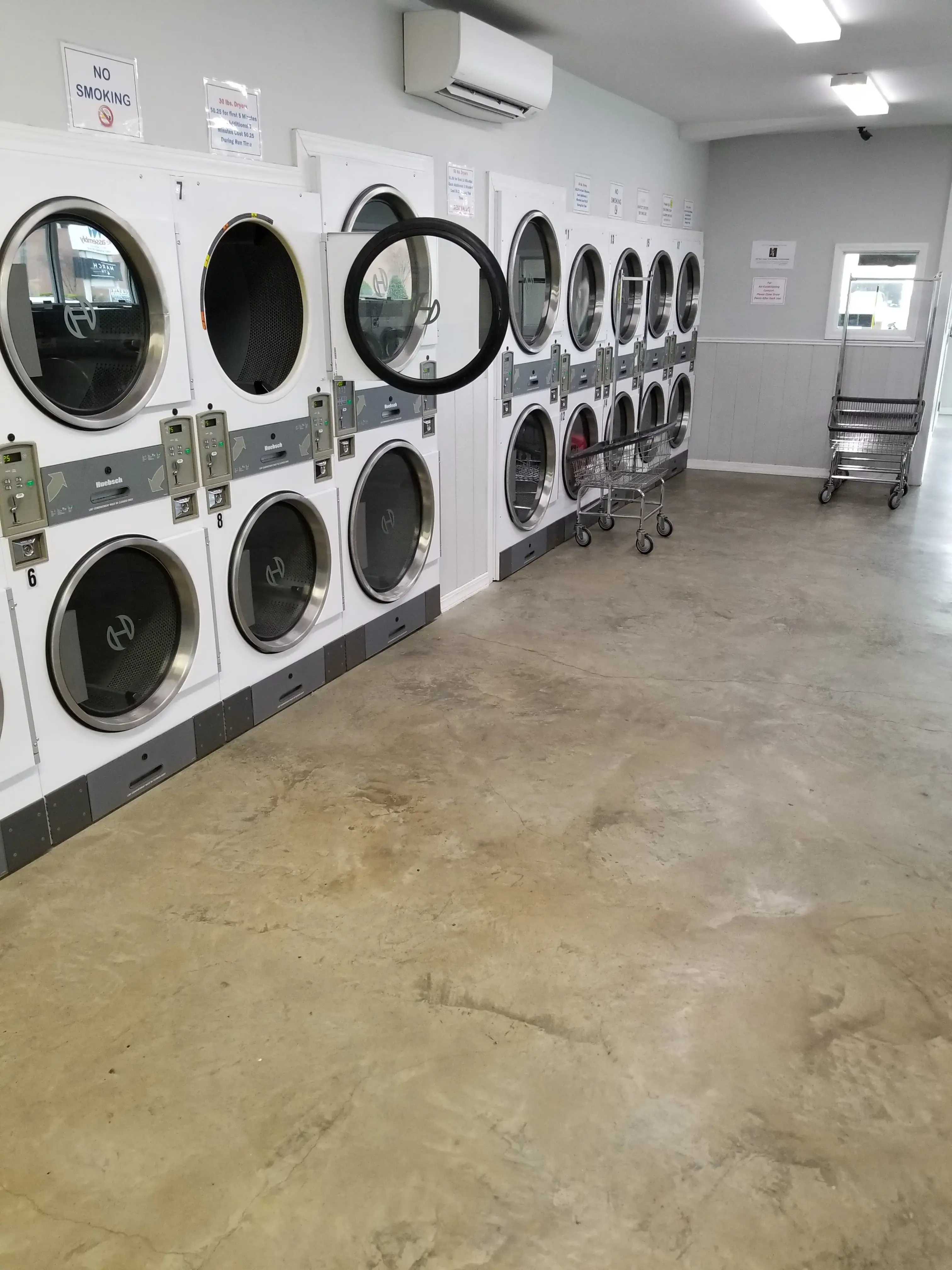 Solar Wash Coin Laundry thumbnail 10