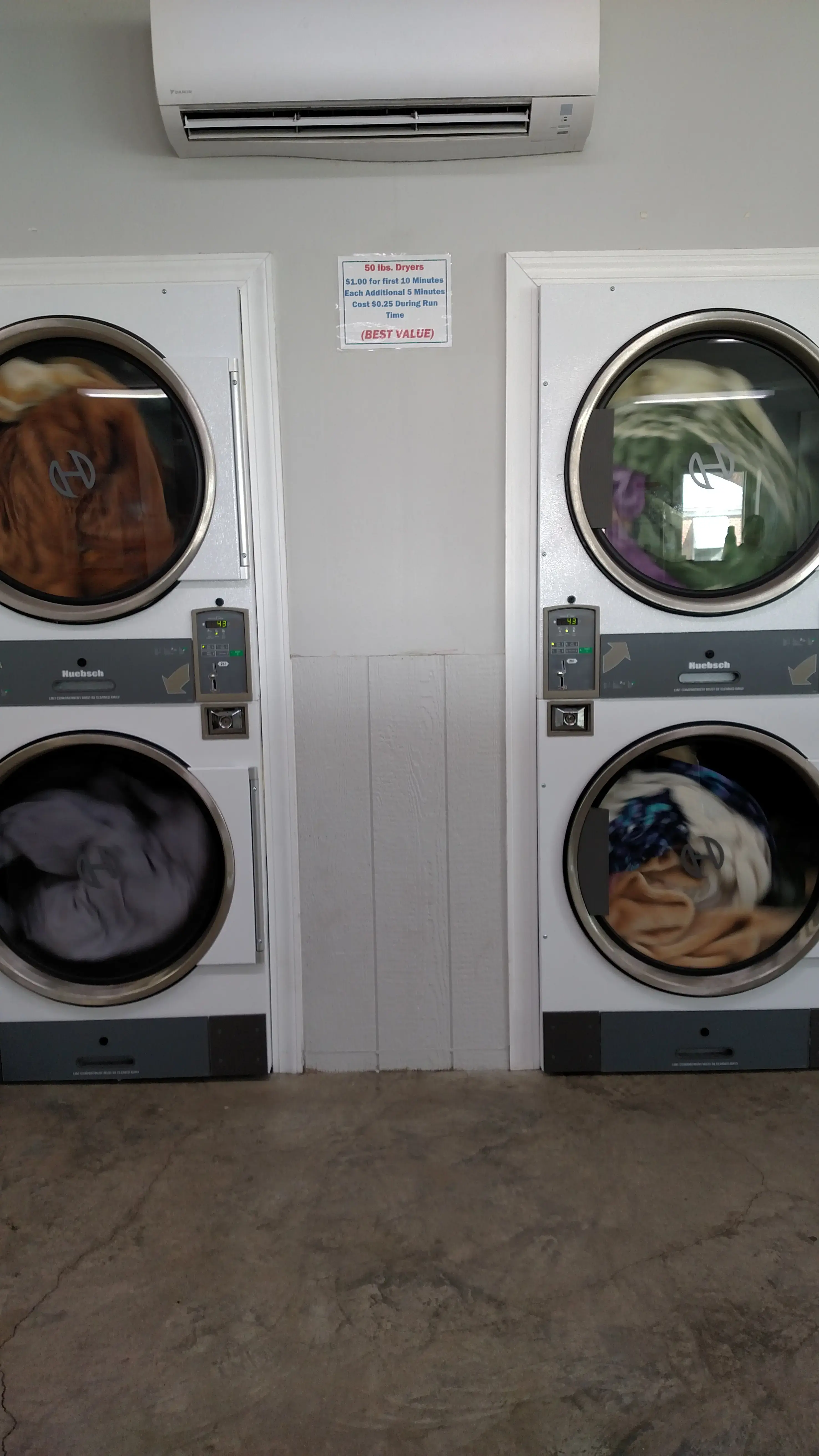 Solar Wash Coin Laundry thumbnail 11