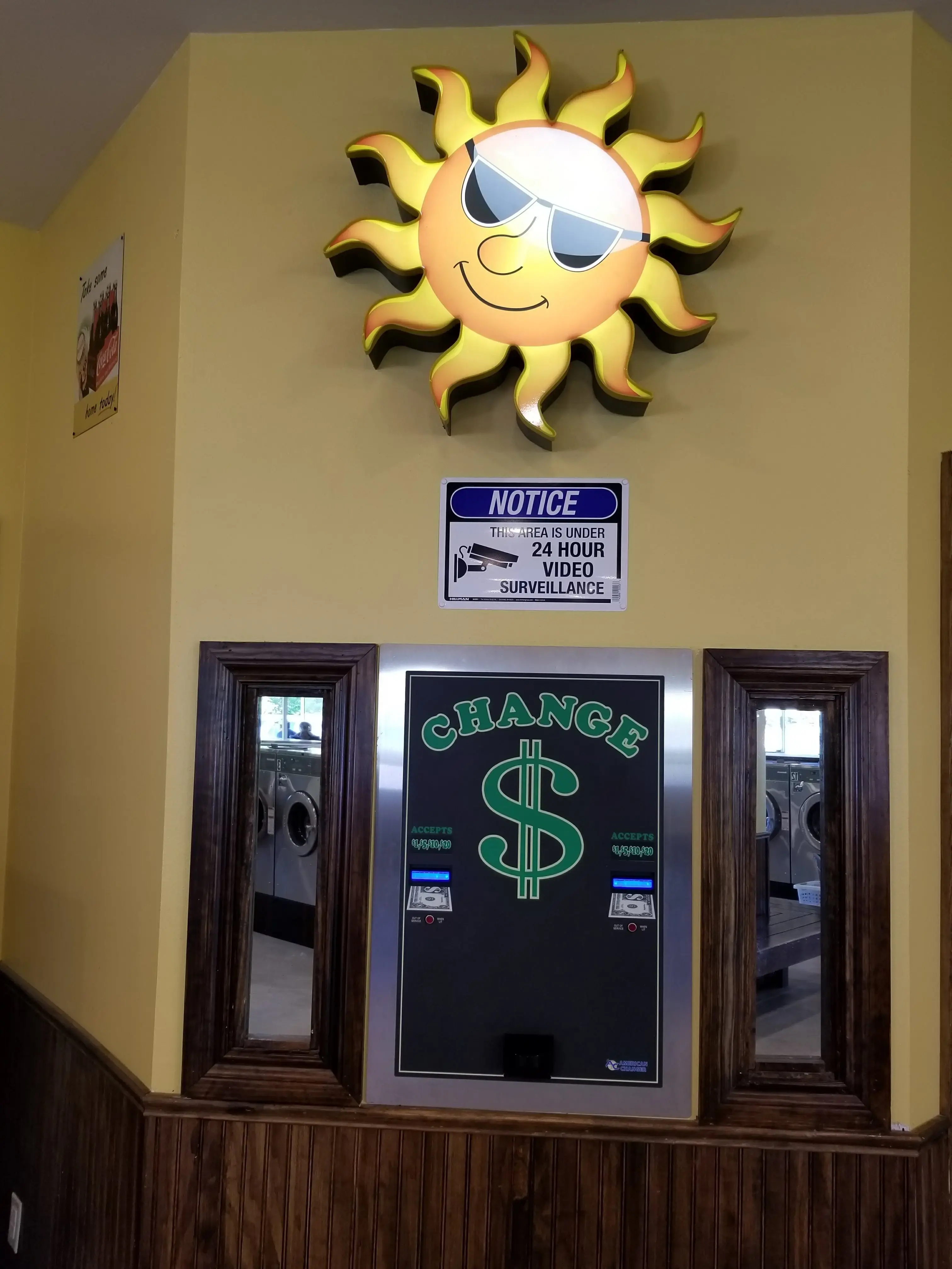 Solar Wash Coin Laundry - Image 9