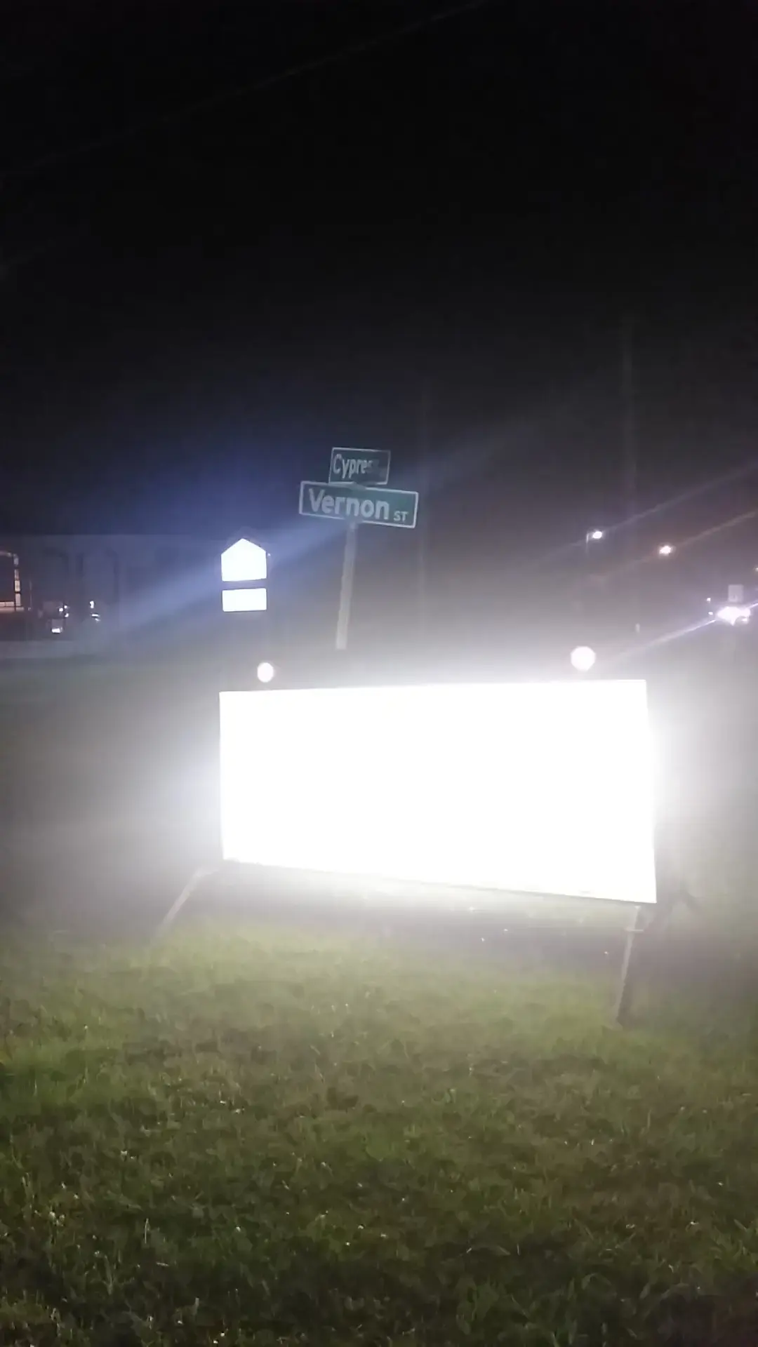 Solar Wash Coin Laundry - Image 20