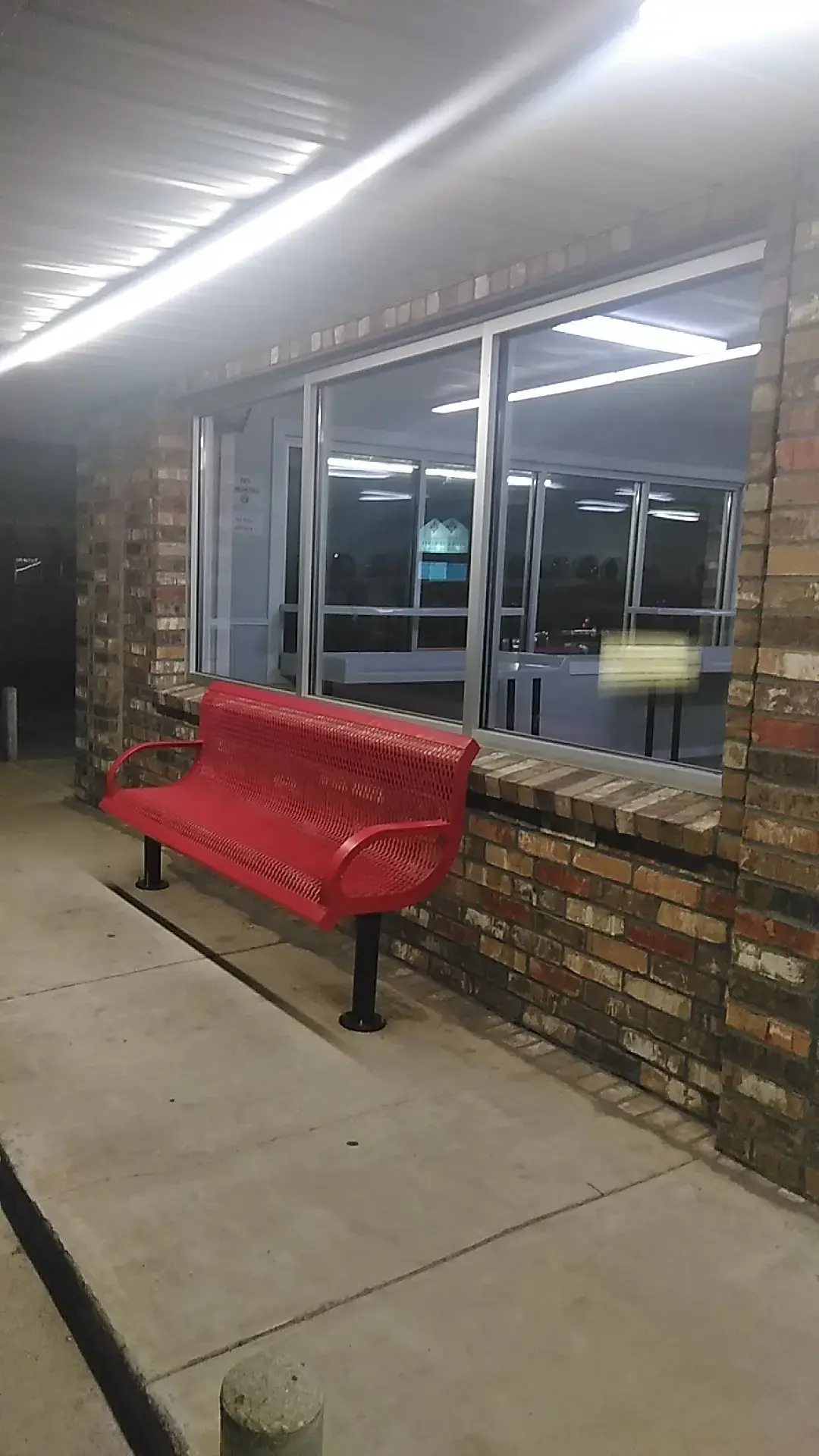 Solar Wash Coin Laundry thumbnail 3