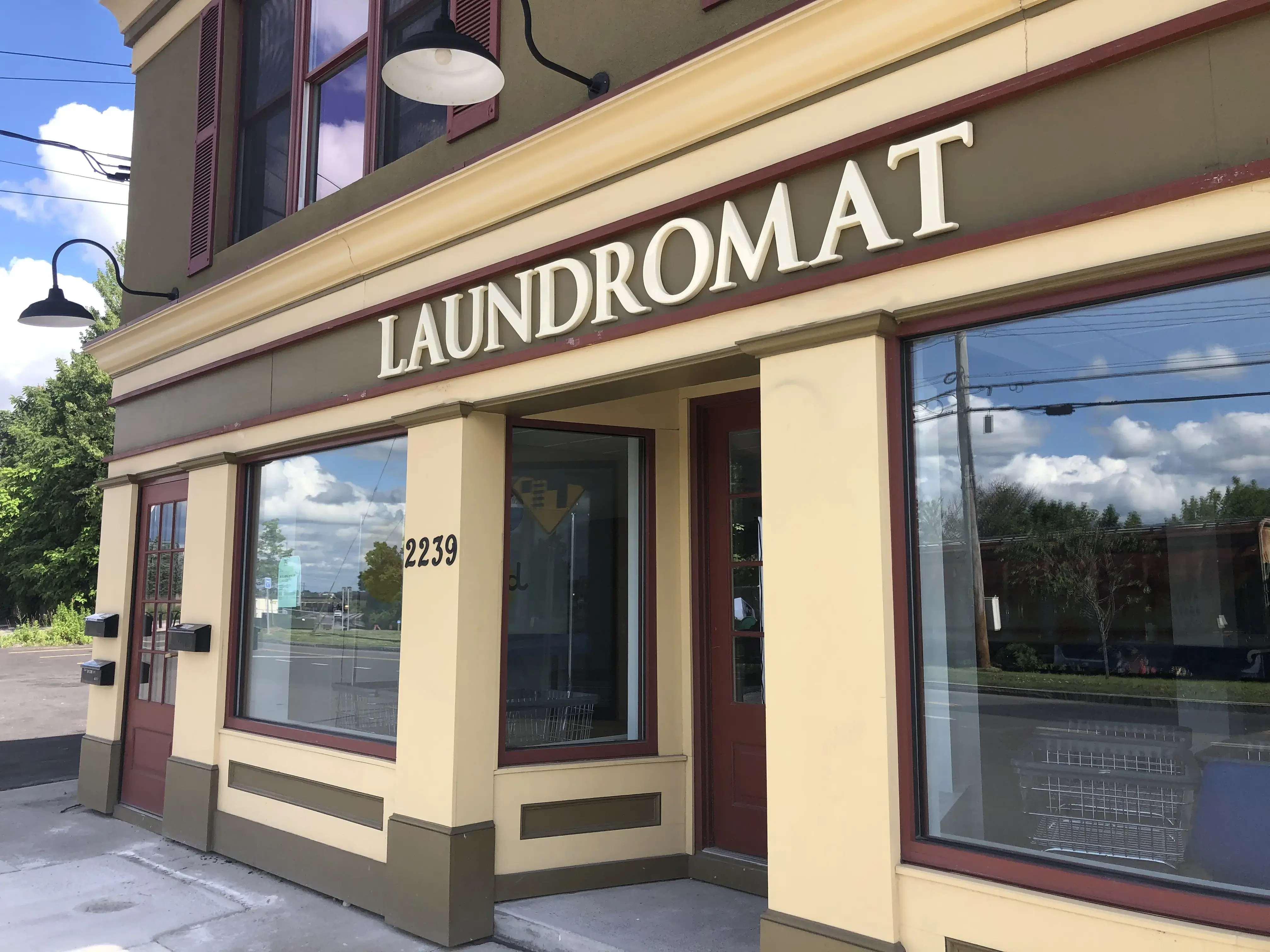 Solvay Suds Laundromat thumbnail 1