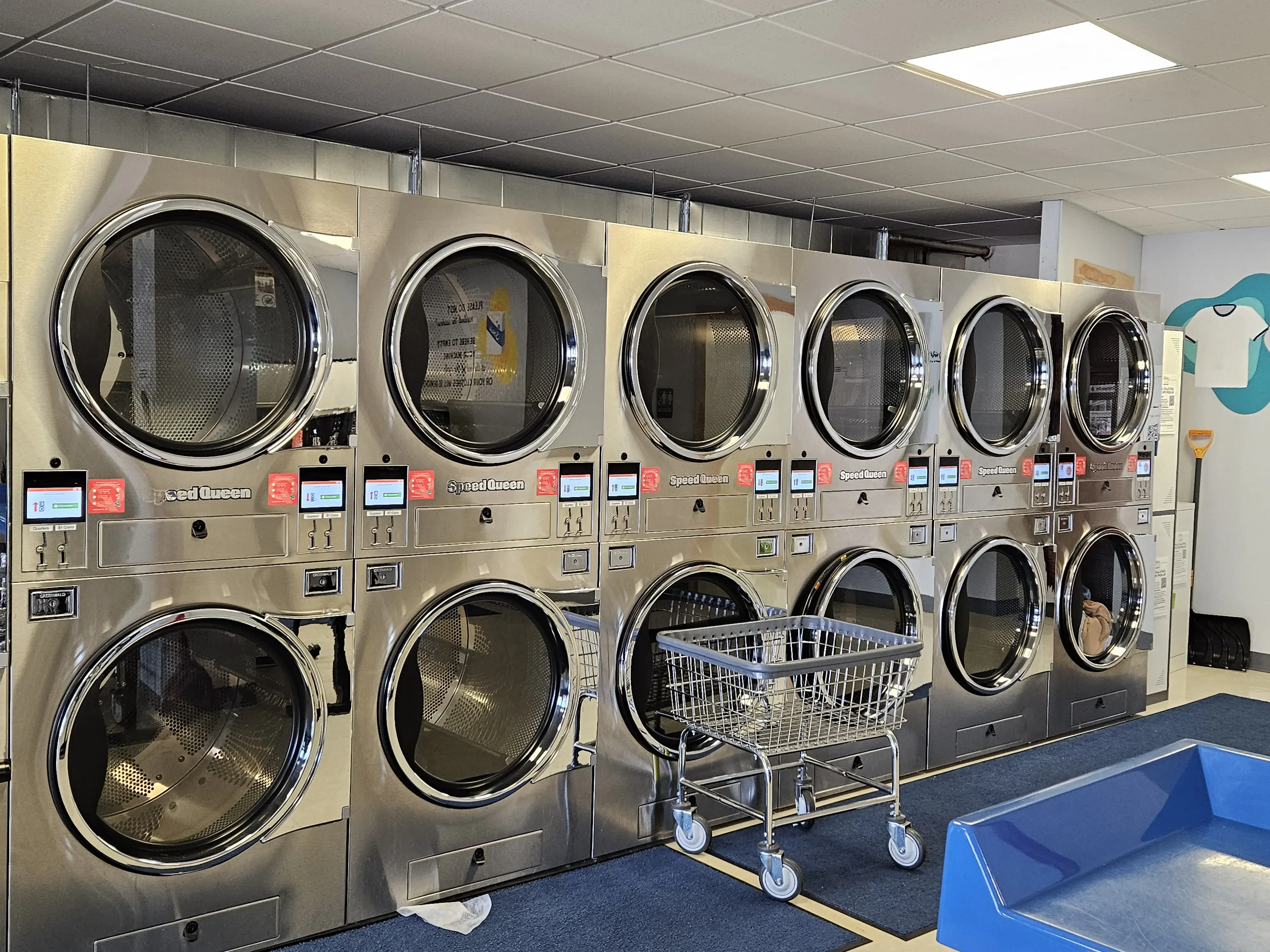 Solvay Suds Laundromat thumbnail 2
