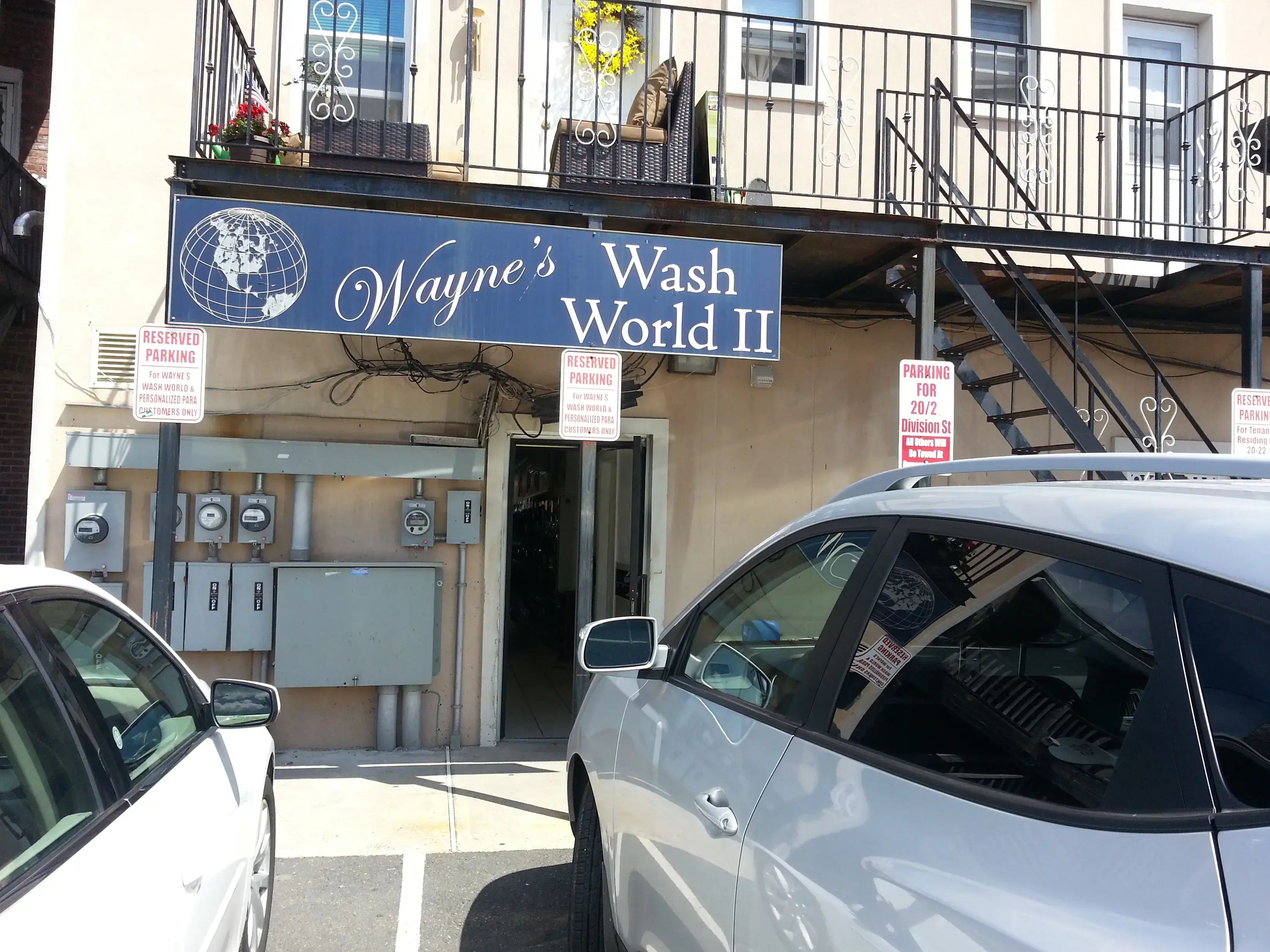 Somerville Express Wash Laundry - Image 5