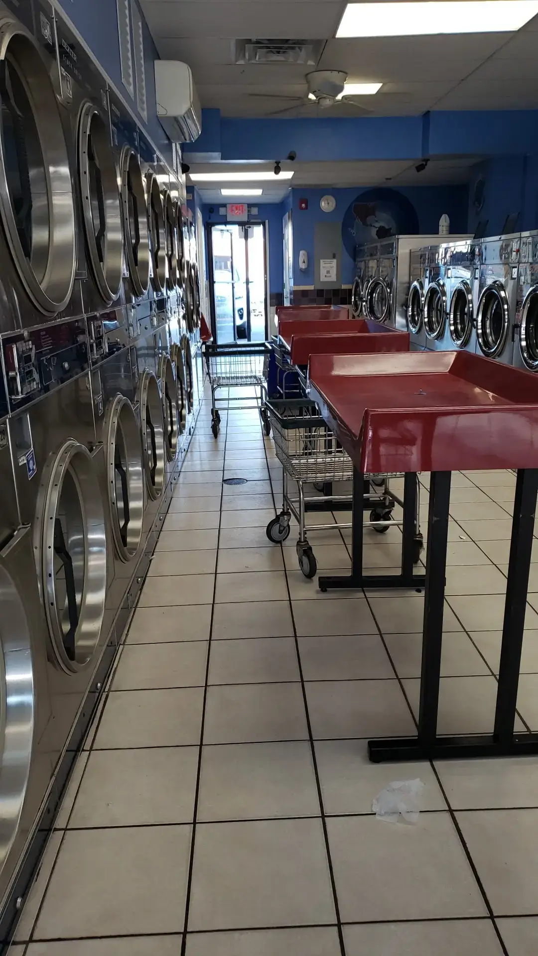 Somerville Express Wash Laundry thumbnail 11