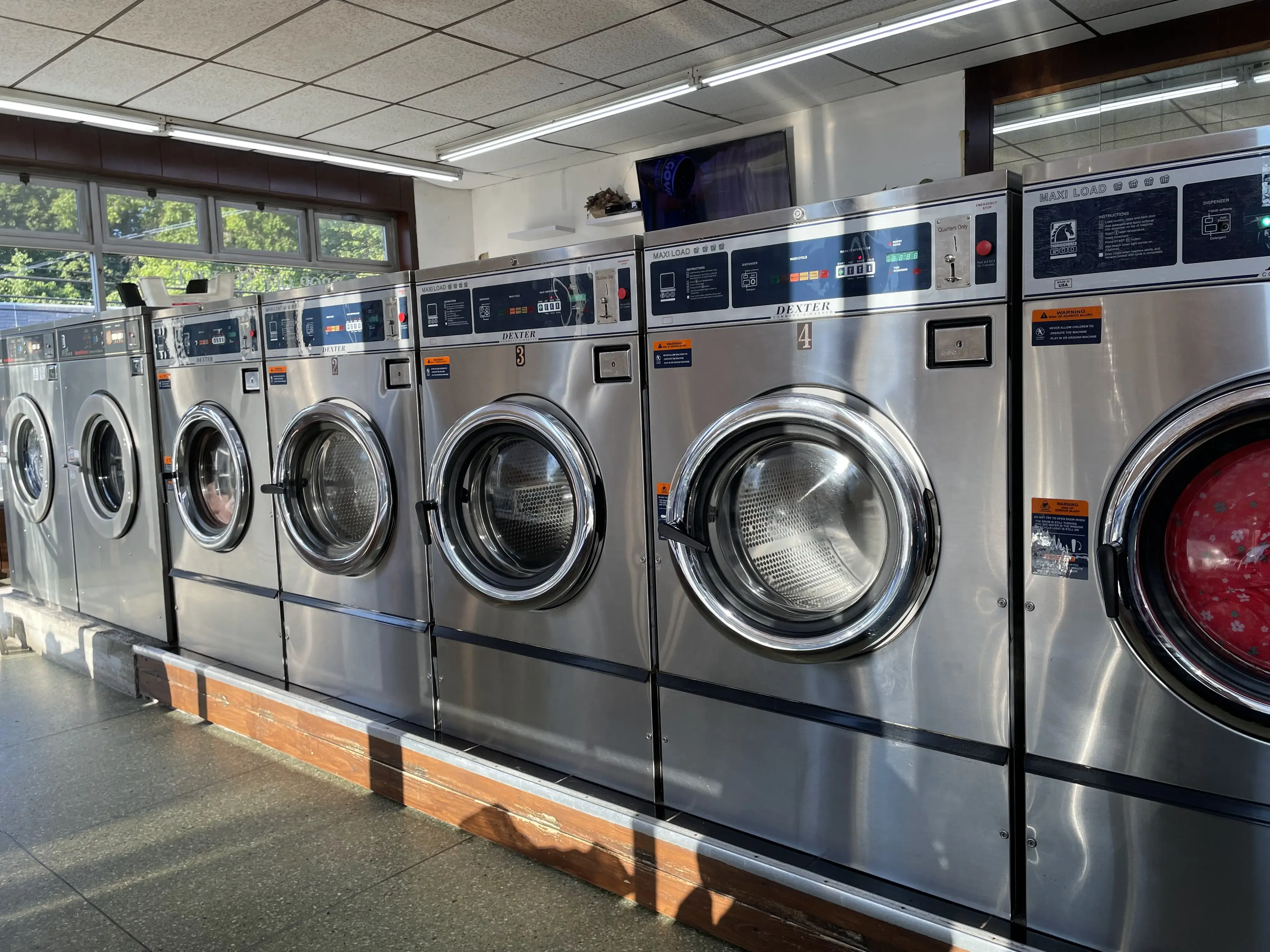 Somerville Laundromat thumbnail 7