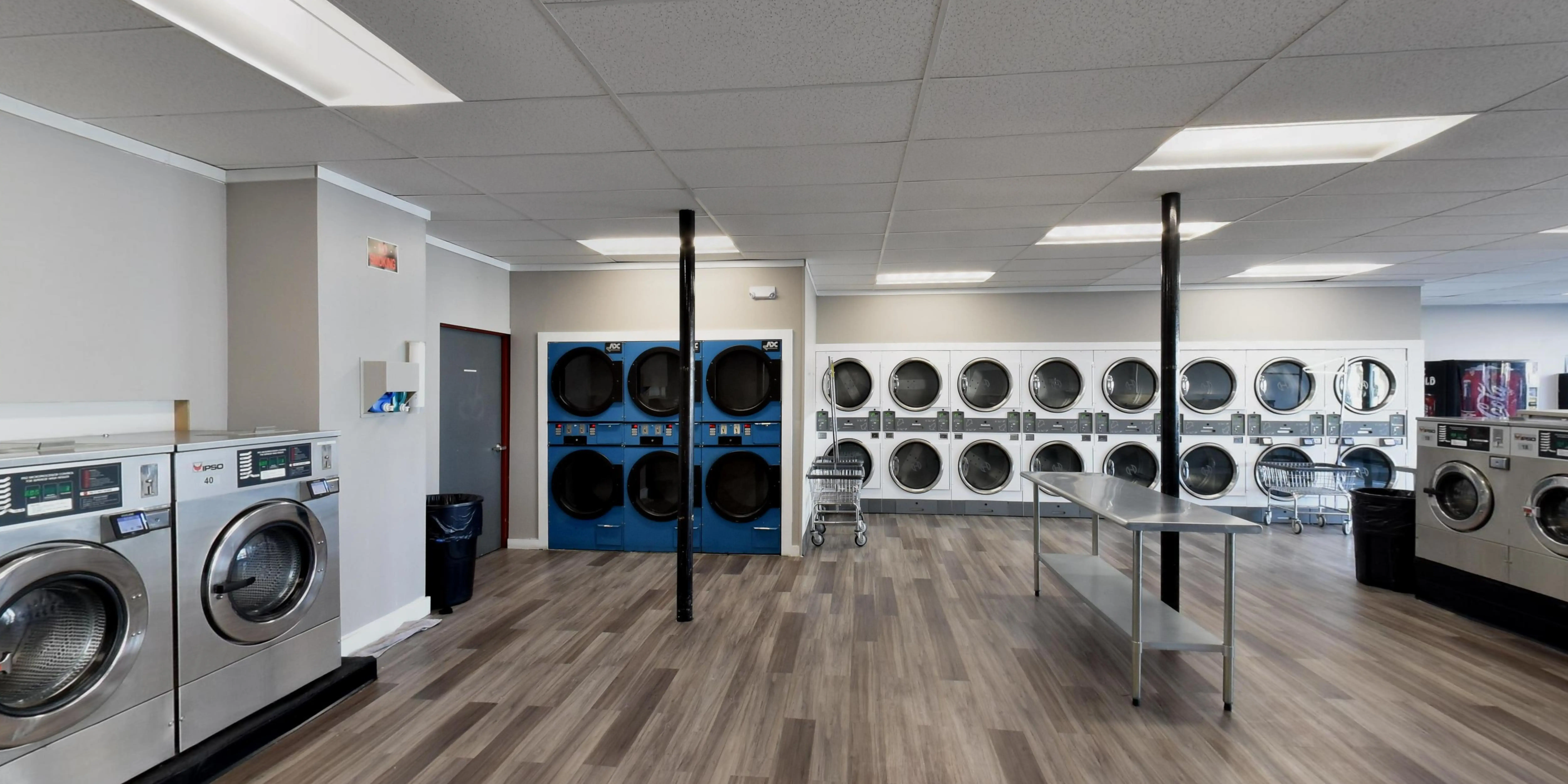 Somerville Street Laundromat - Image 10