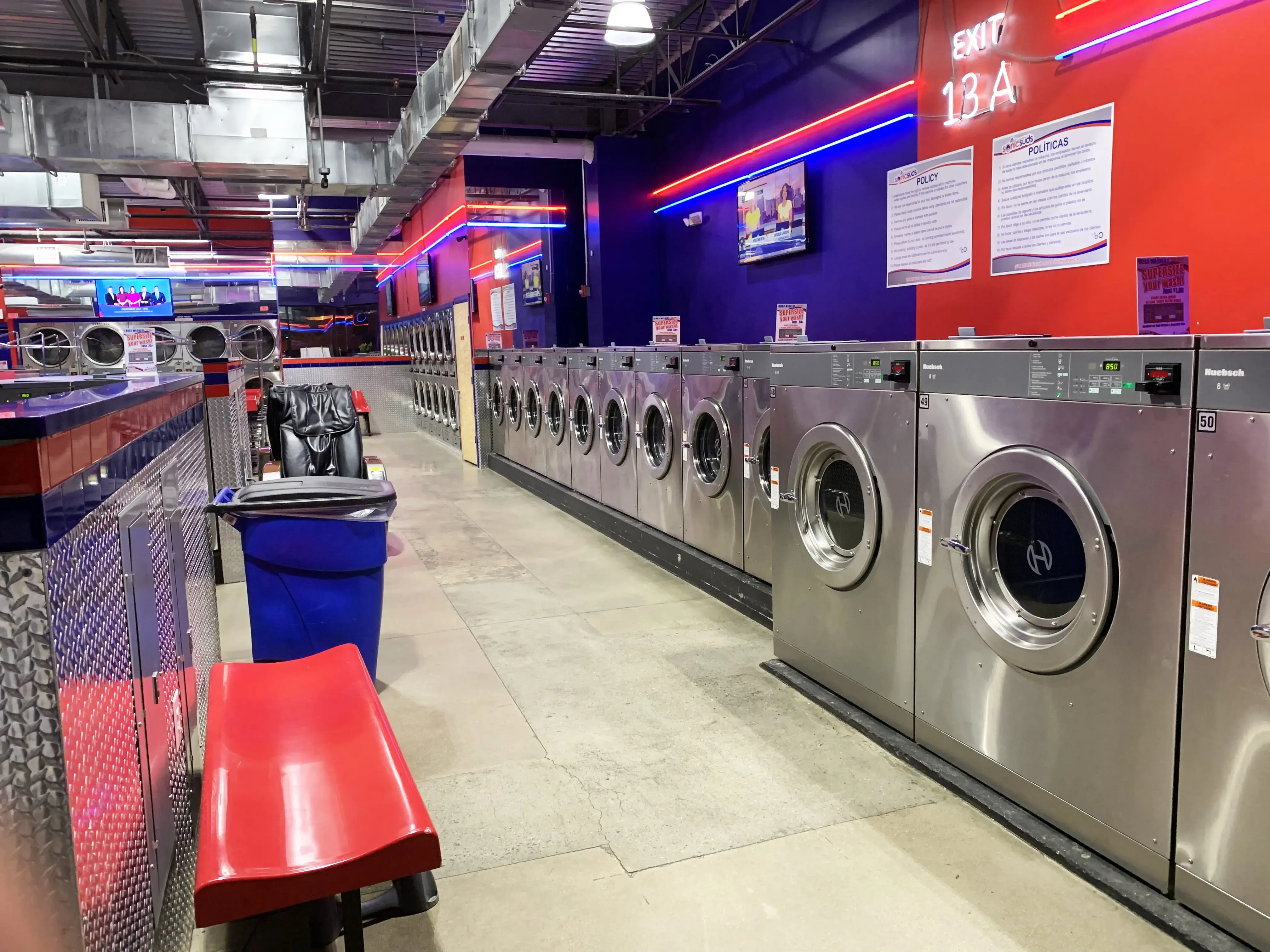 Sonic Suds Laundromat Elizabeth thumbnail 2