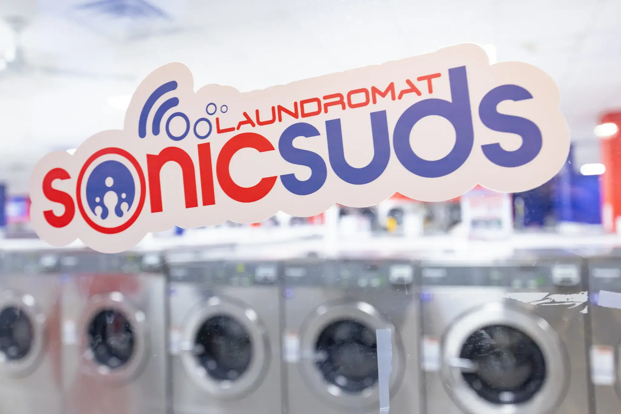 Sonic Suds Laundromat of Newark thumbnail 19