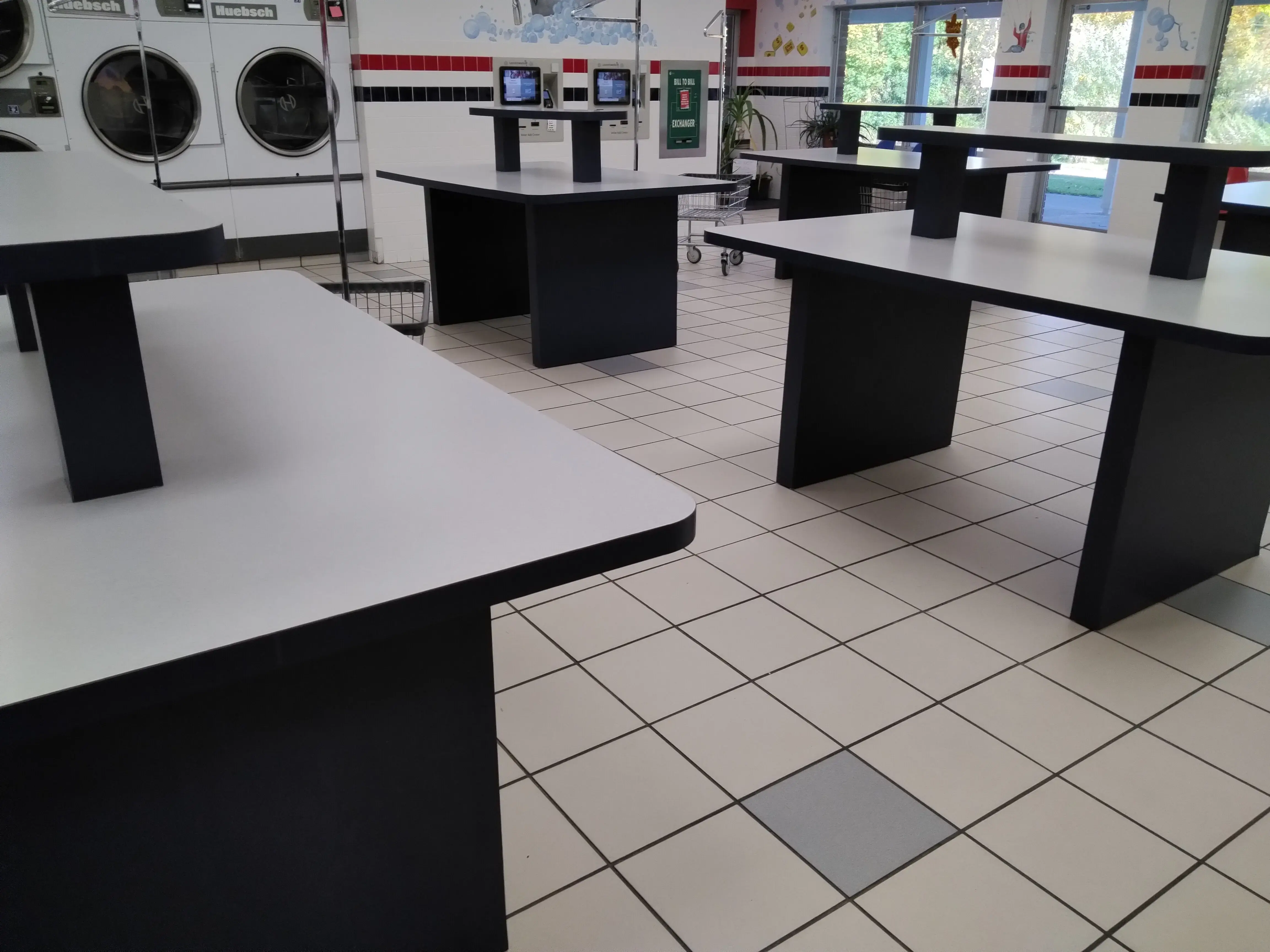 Sonic Suds Laundromat of Newton - Image 16