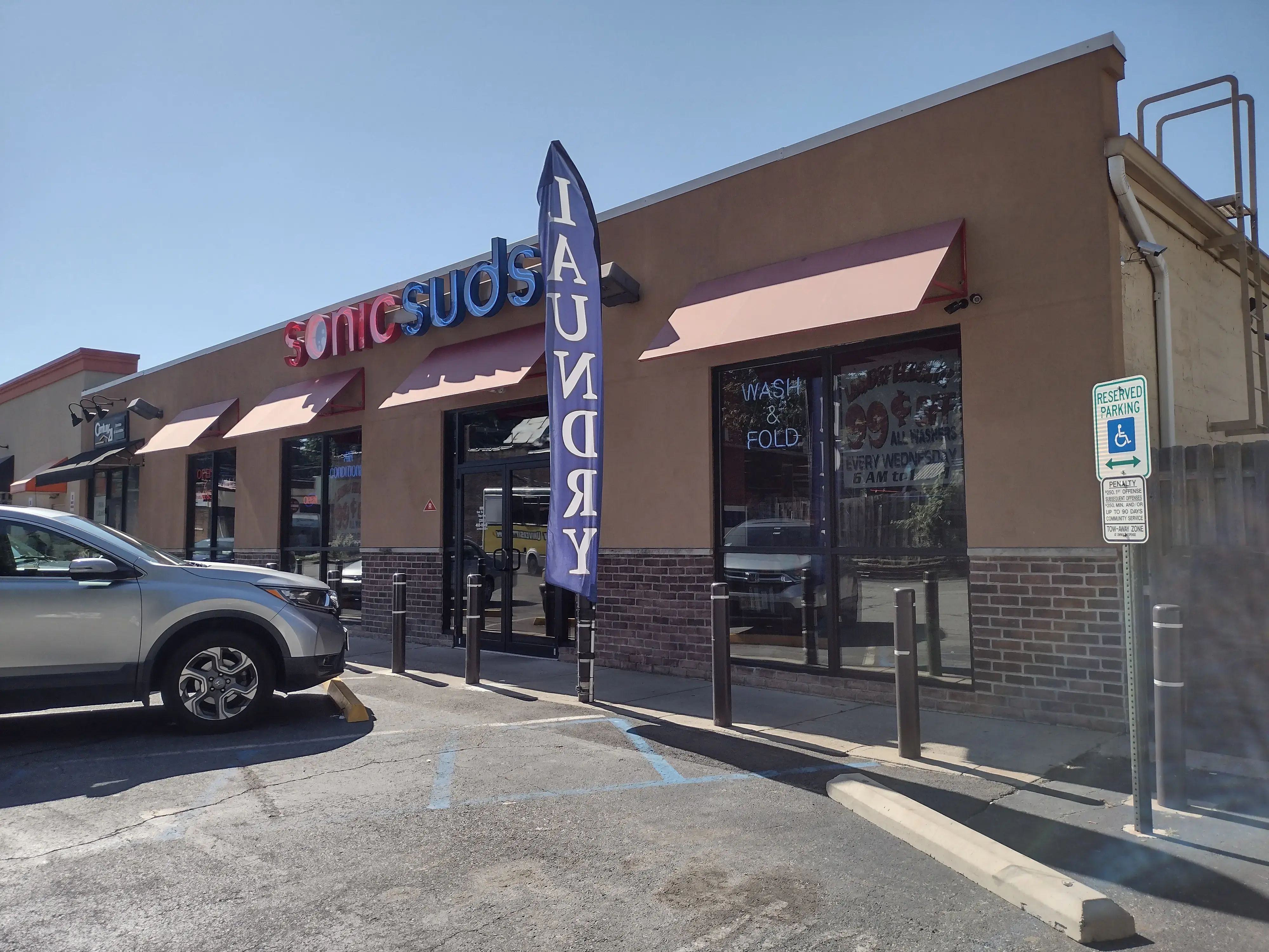 Sonic Suds Laundromat of Rutherford thumbnail 4