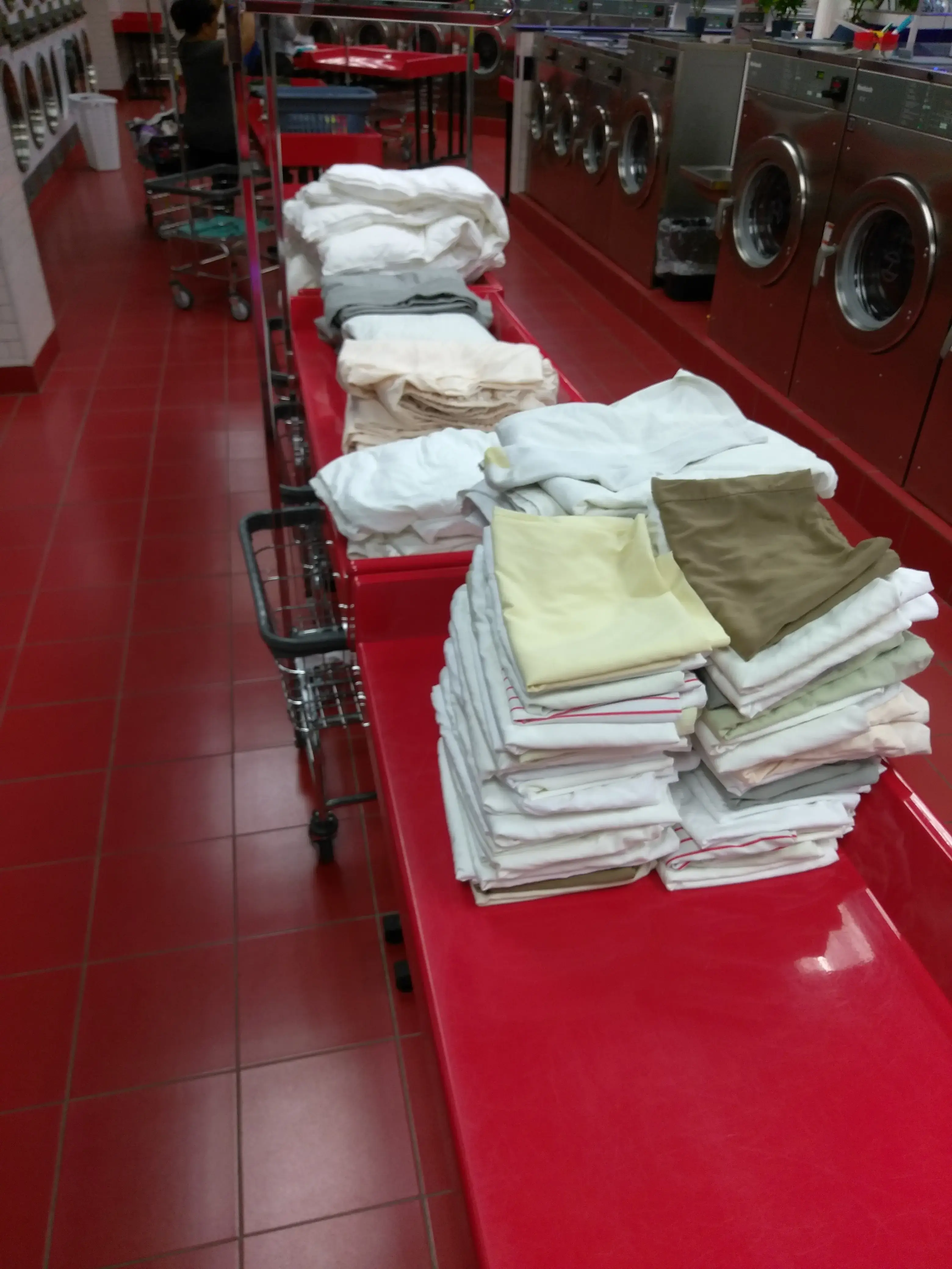 Sonic Suds Laundromat of Rutherford - Image 10