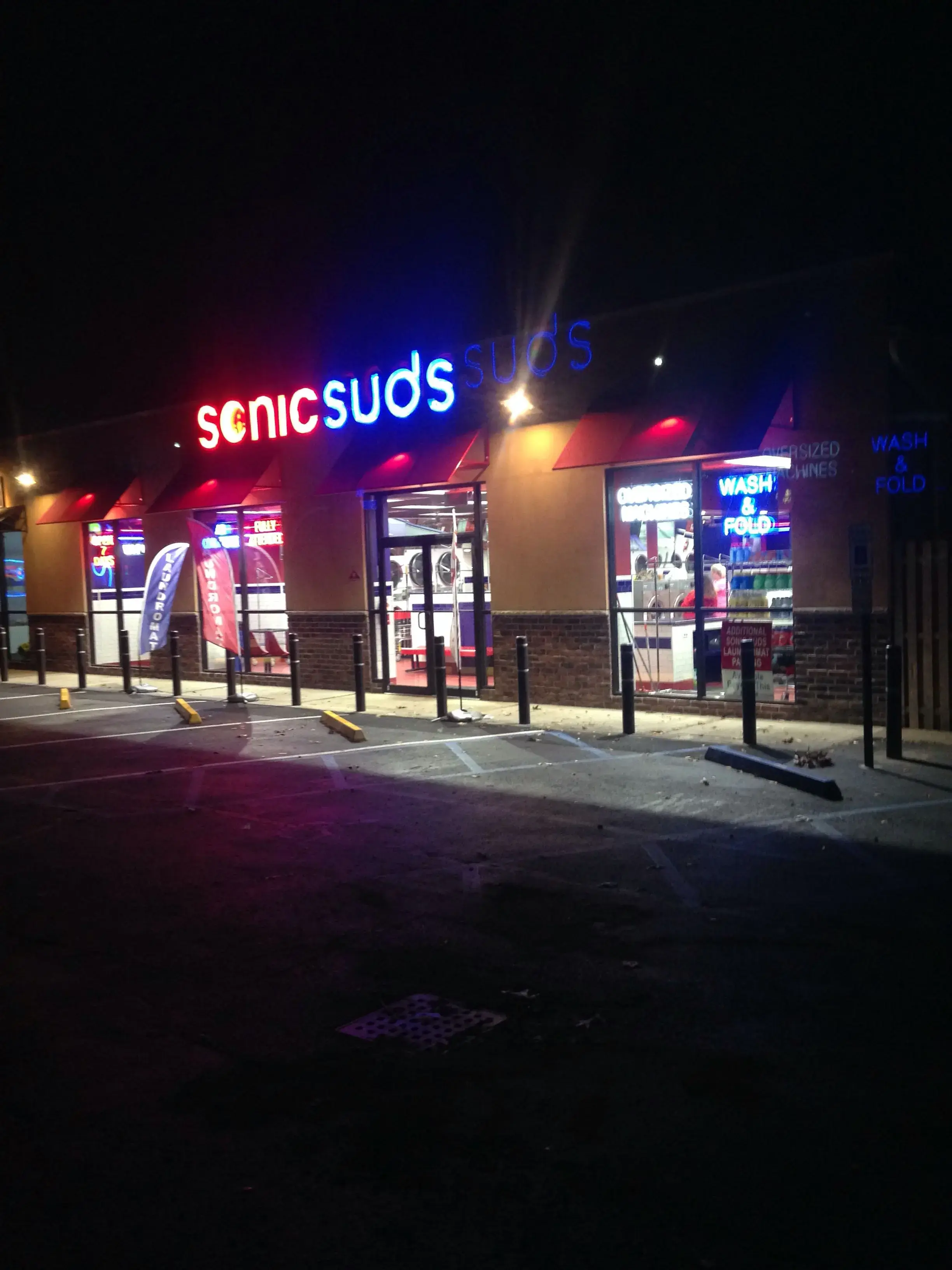 Sonic Suds Laundromat of Rutherford location
