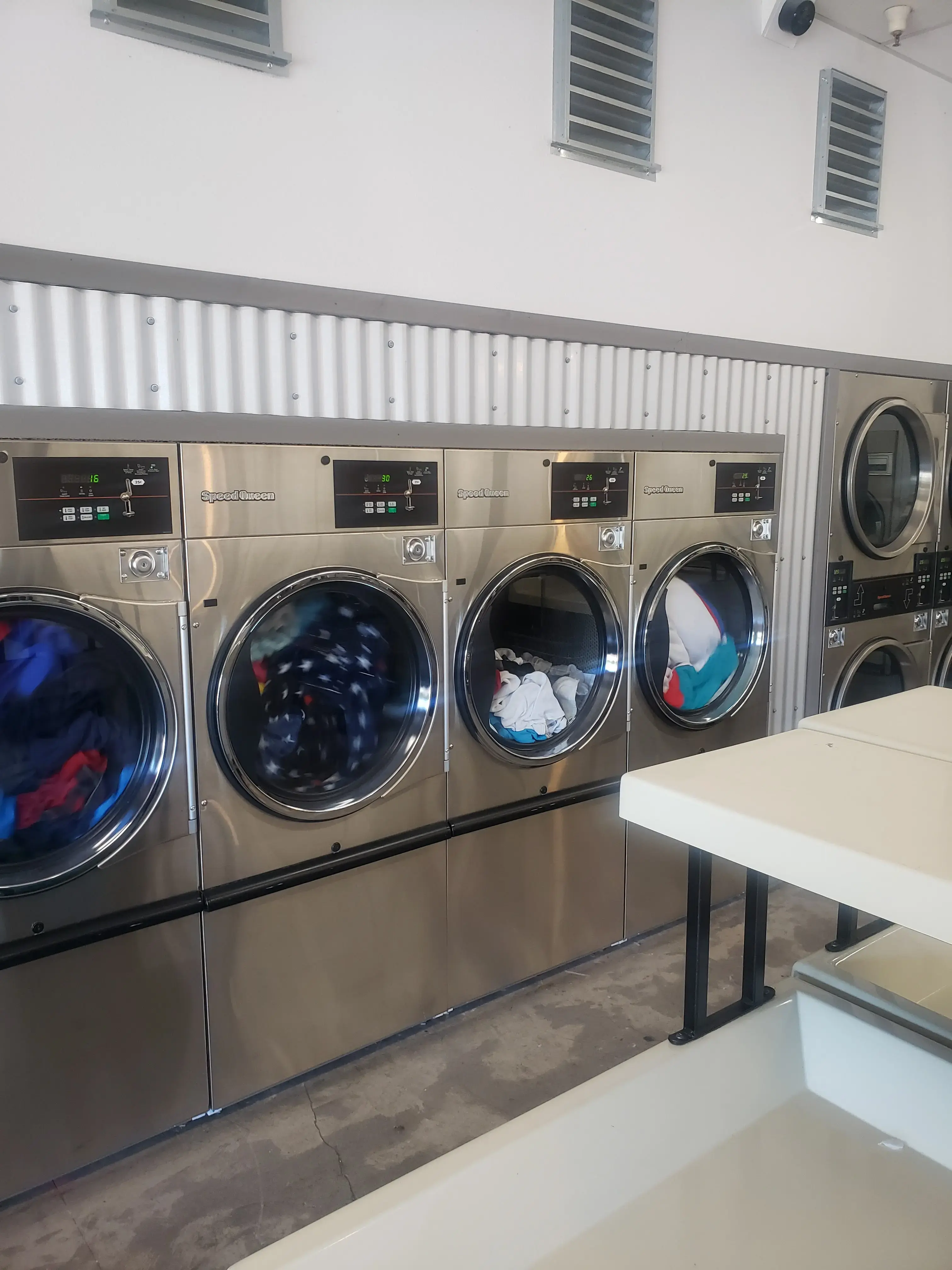 Sonoma Square Laundromat thumbnail 11