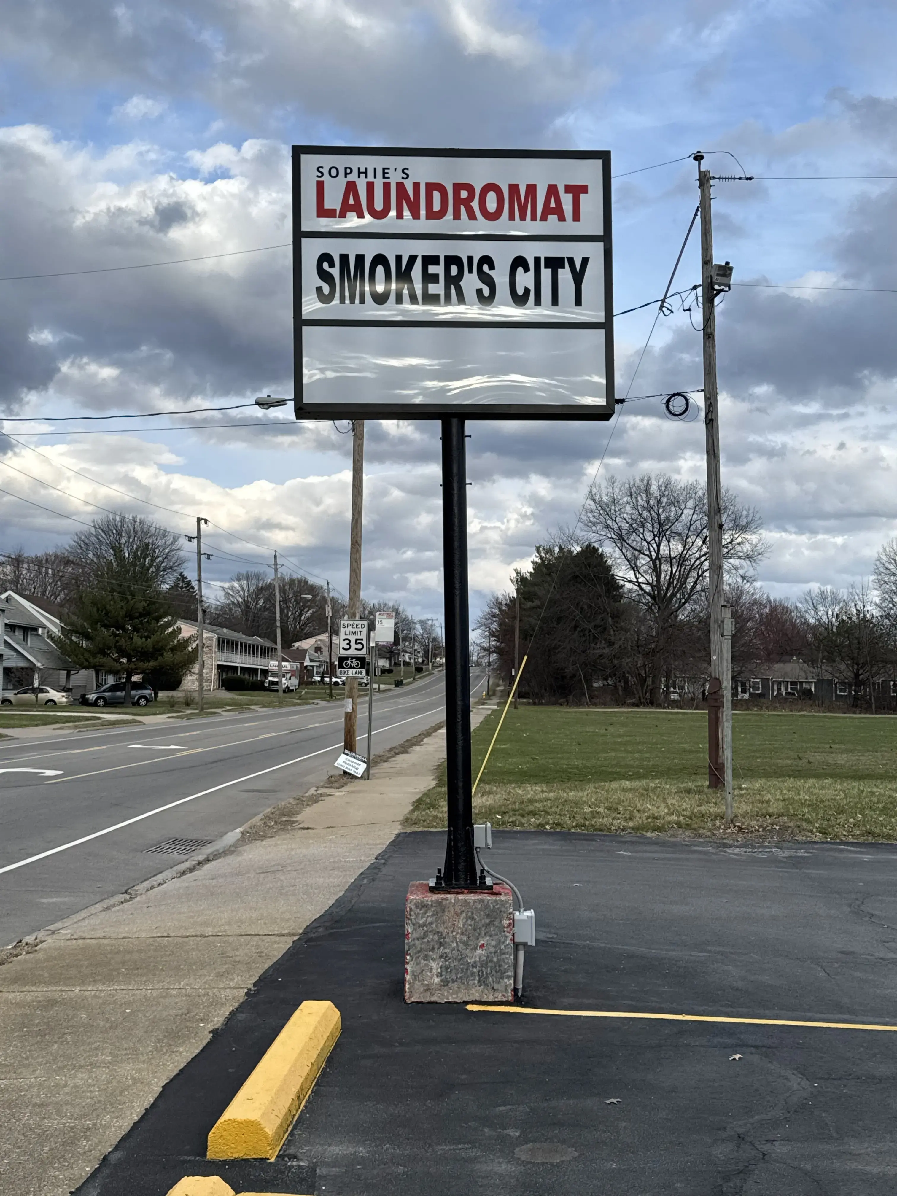 Sophie’s Laundromat - Image 3