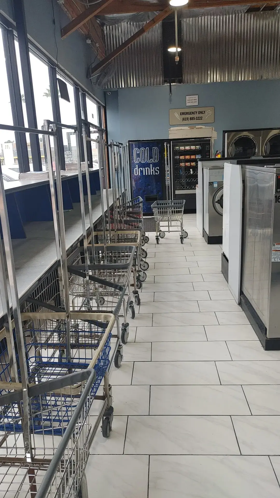 South Bay Coin Laundry - Image 13