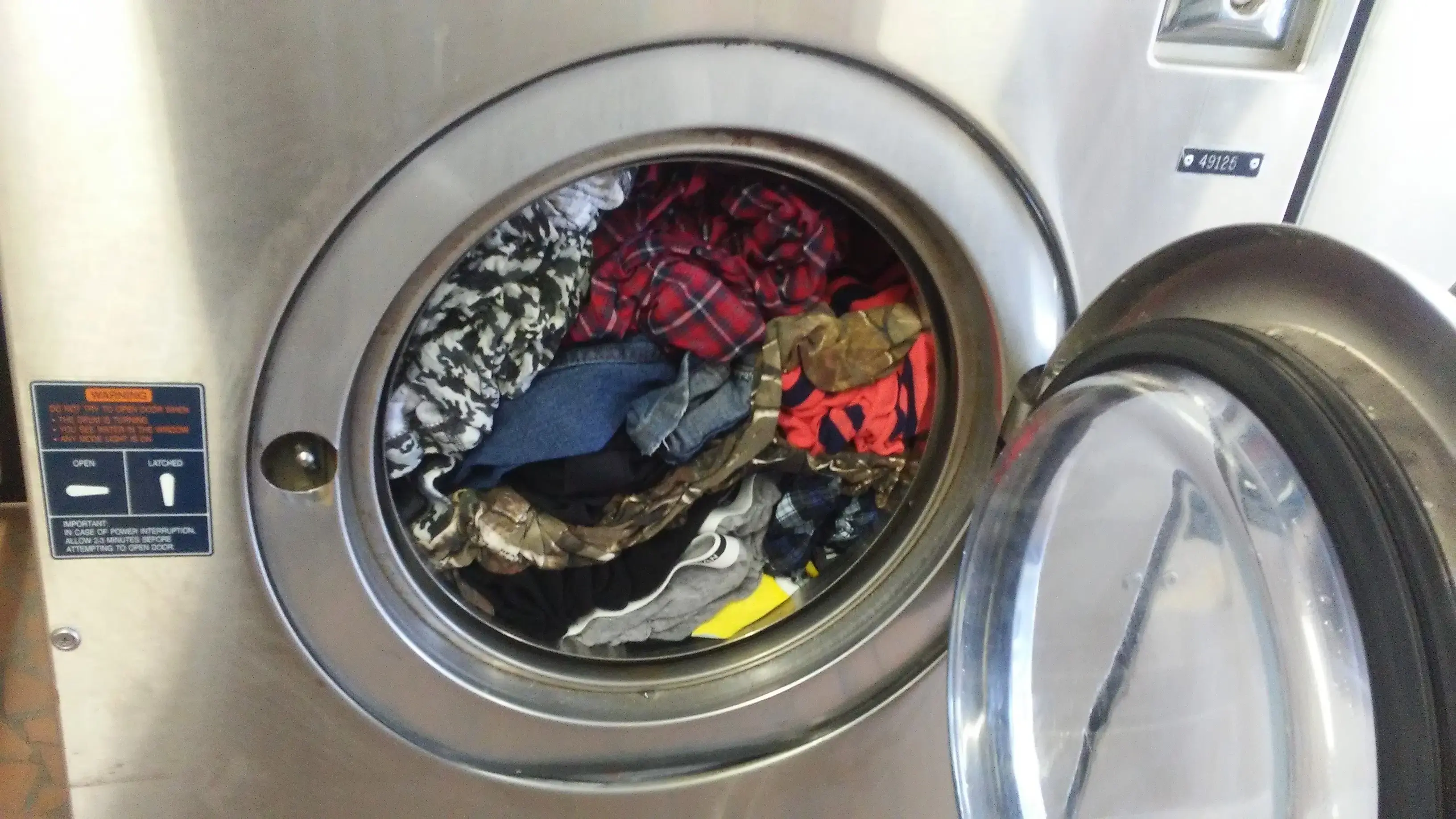 South Boston Road Laundry Land Laundromat - Image 4