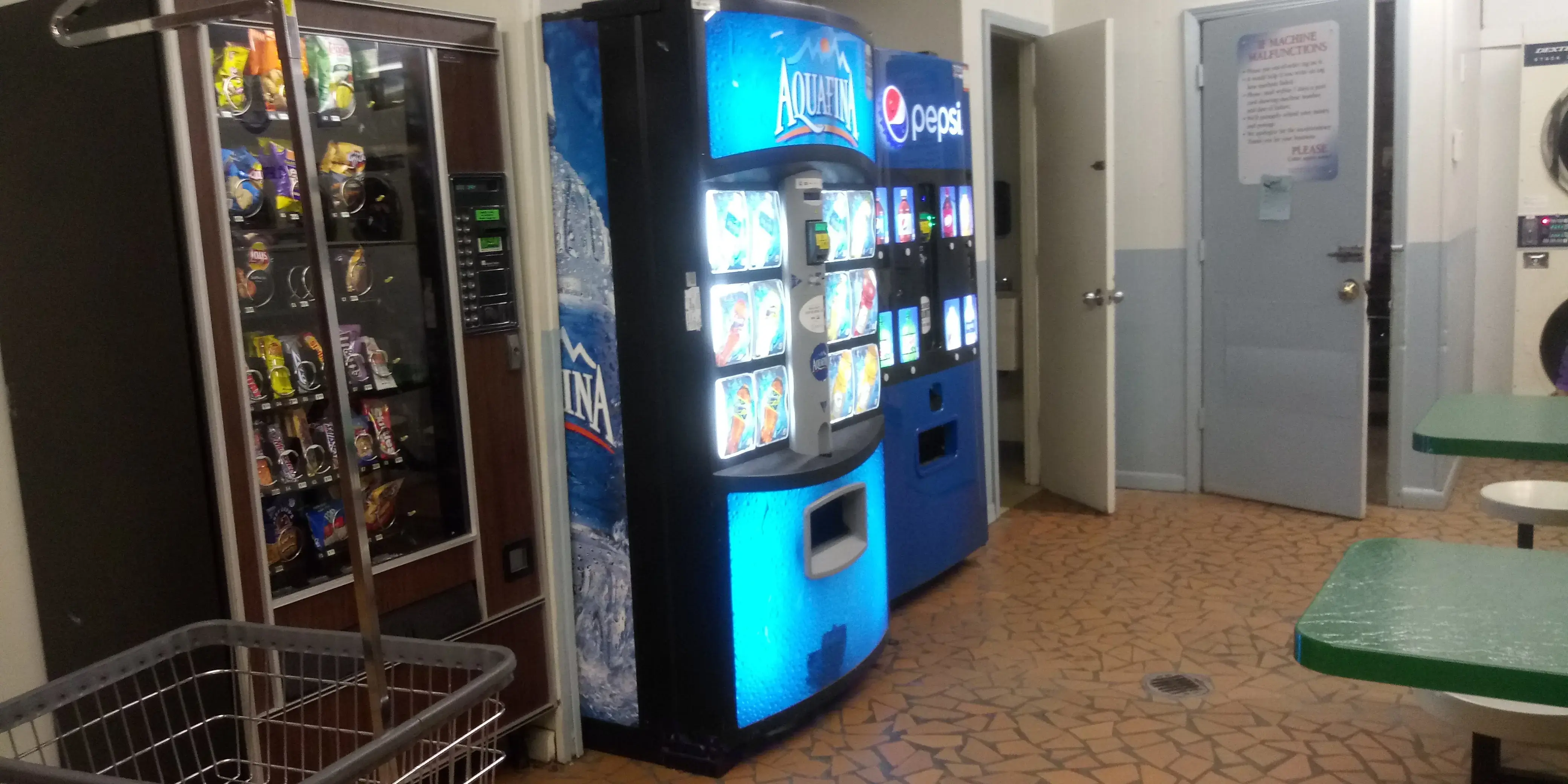 South Boston Road Laundry Land Laundromat thumbnail 2