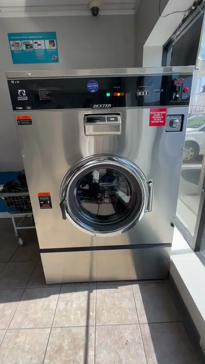 South Main Laundromat - Image 8