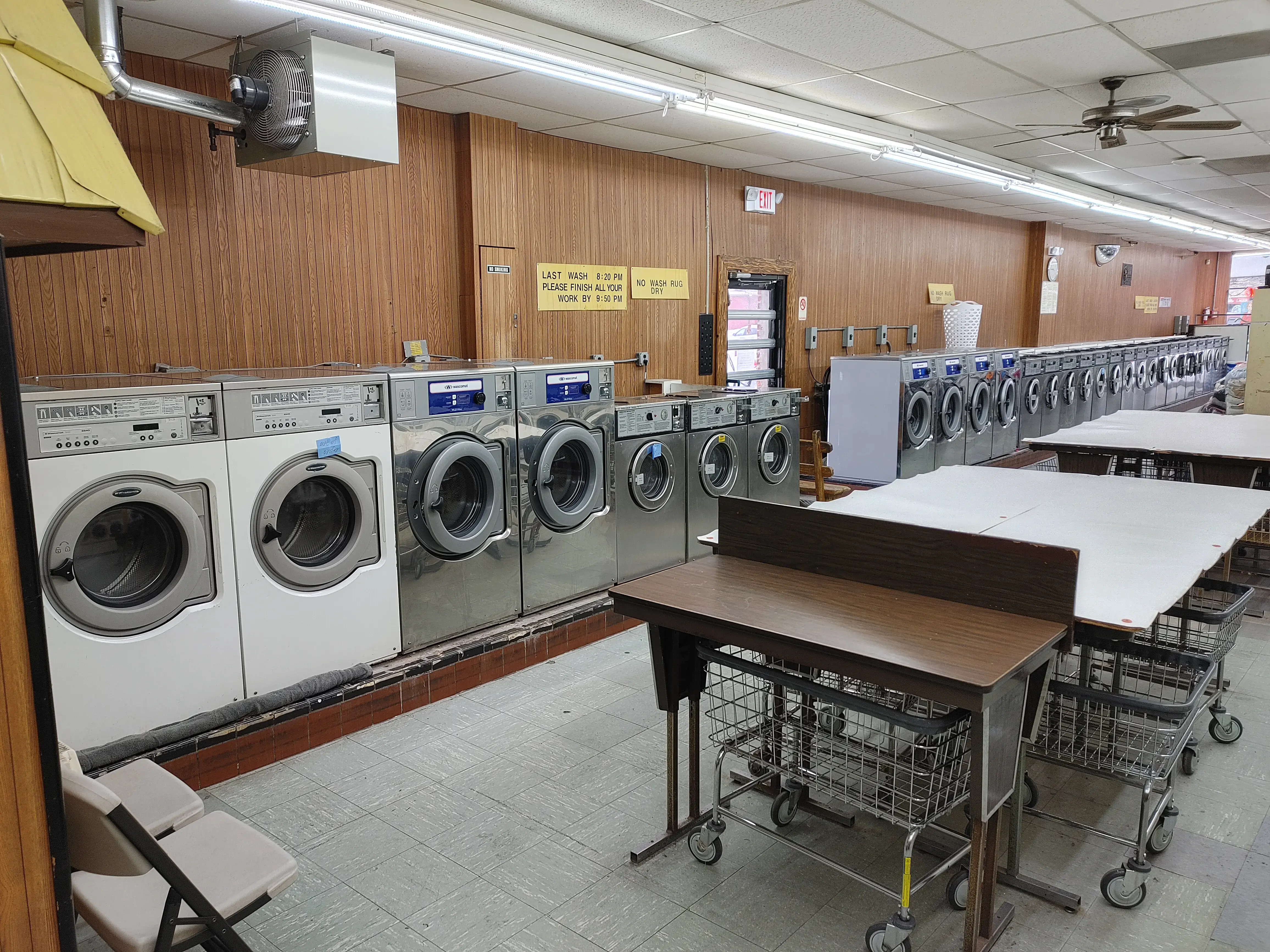 South Orange Laundromat Wash & Fold - Image 16
