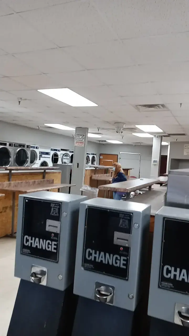 South Park Coin Laundry - Image 10