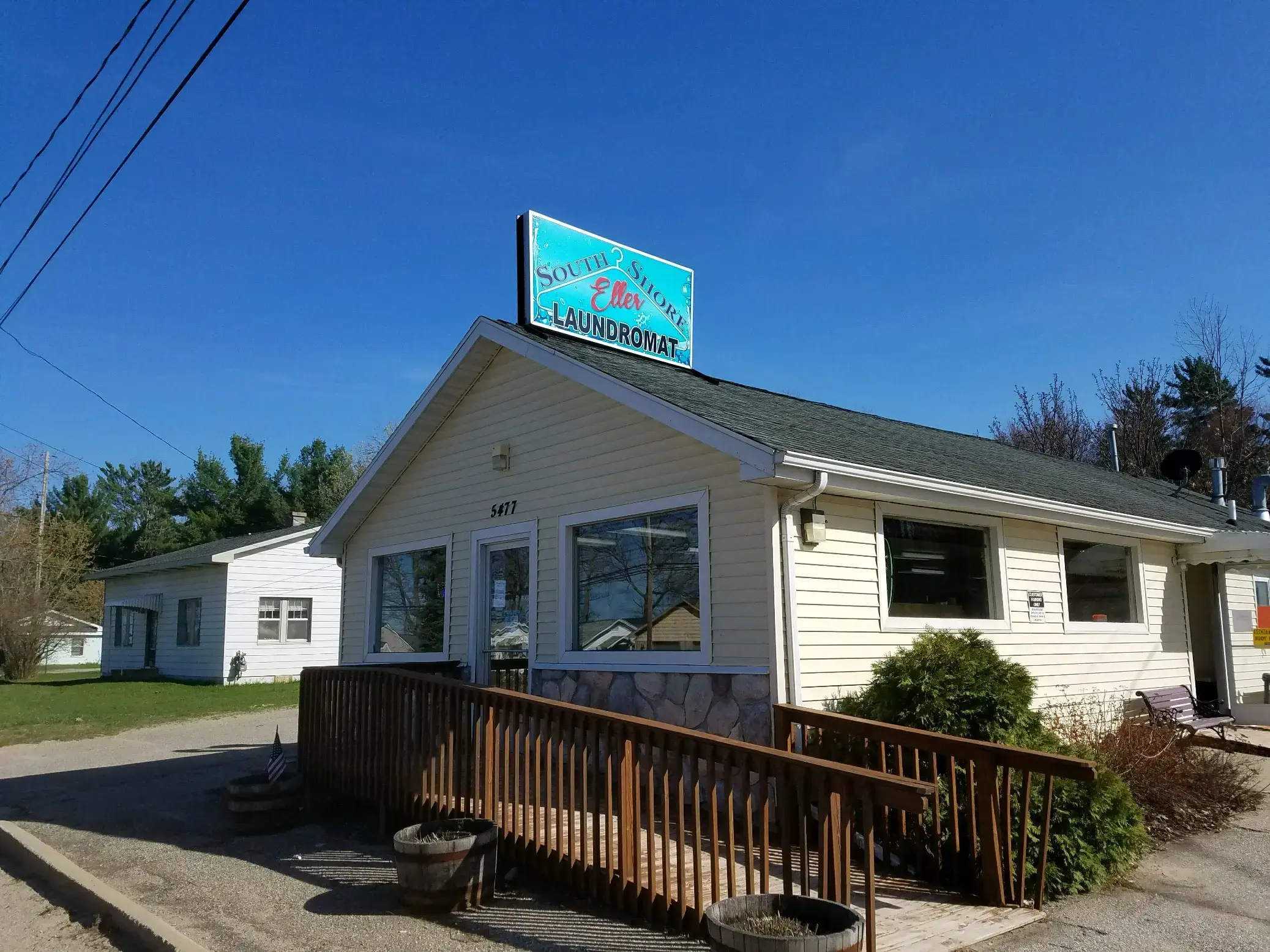 South Shore Laundromat location
