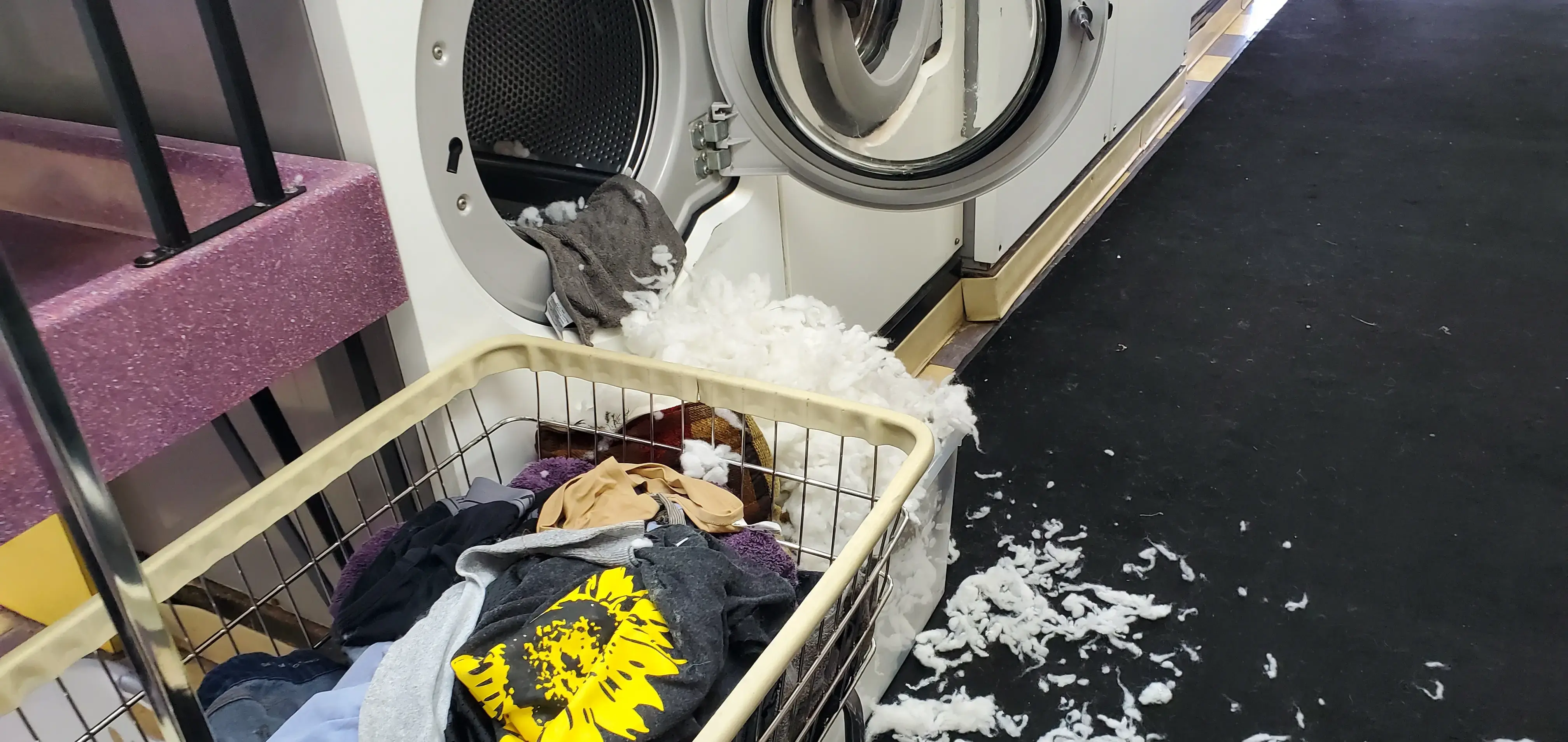 South Shore Laundromat thumbnail 2