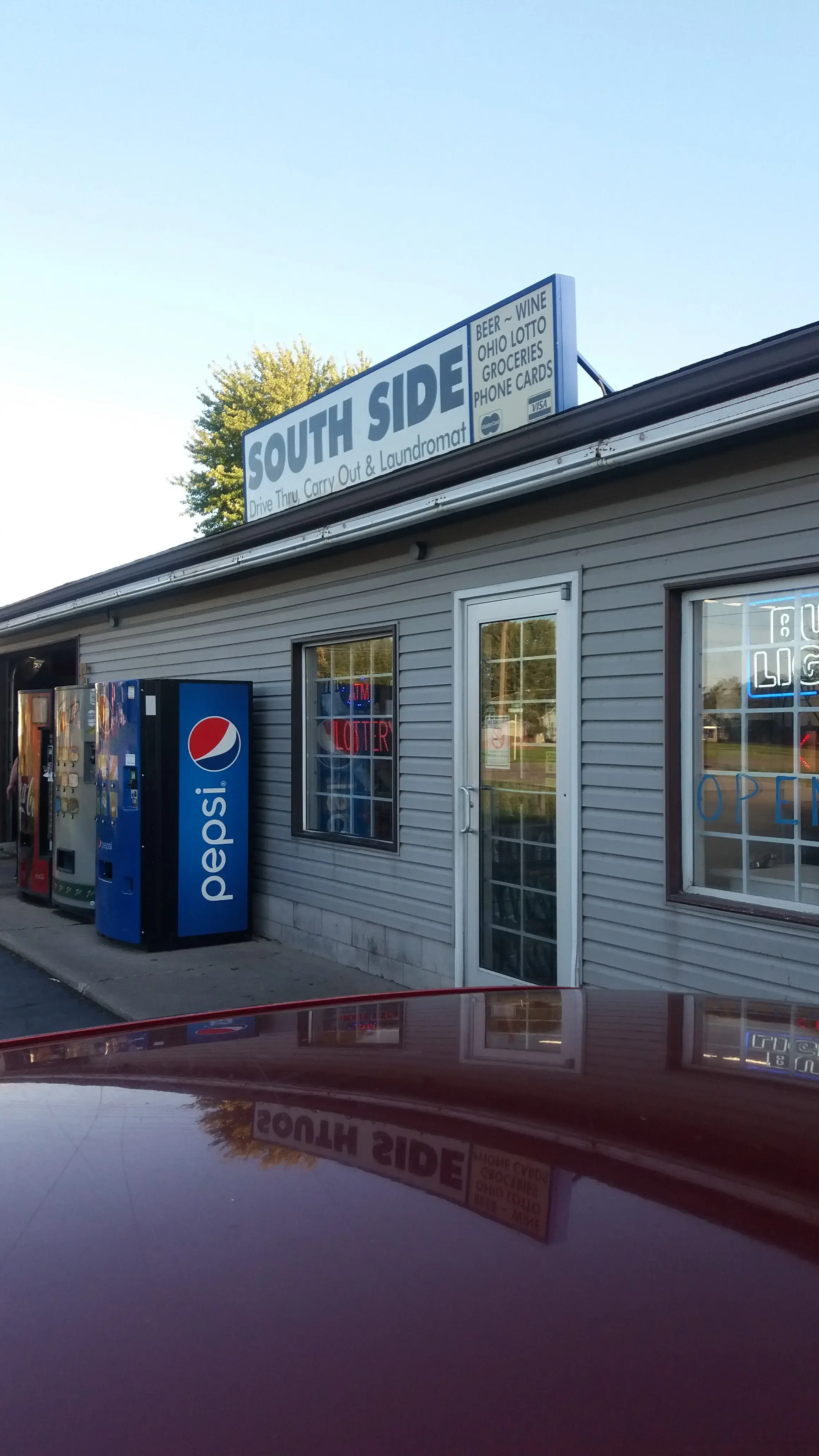 South Side Drive Thru & Carry thumbnail 1