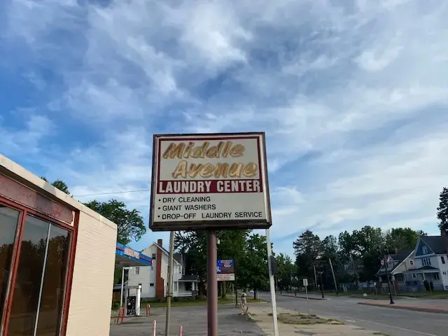 South Side Laundry LLC thumbnail 12