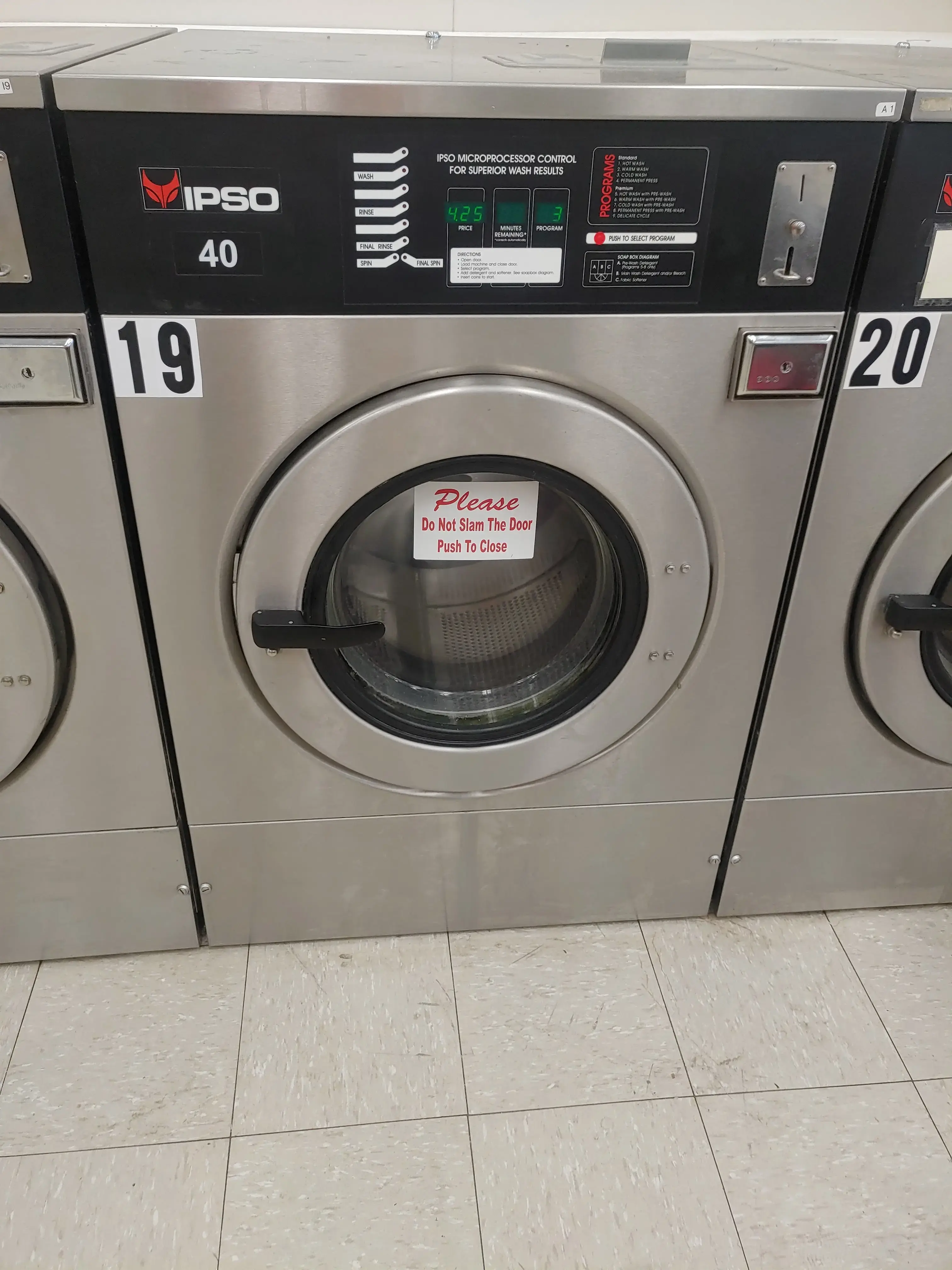 South Side Suds Laundromat Warrensburg - Image 11