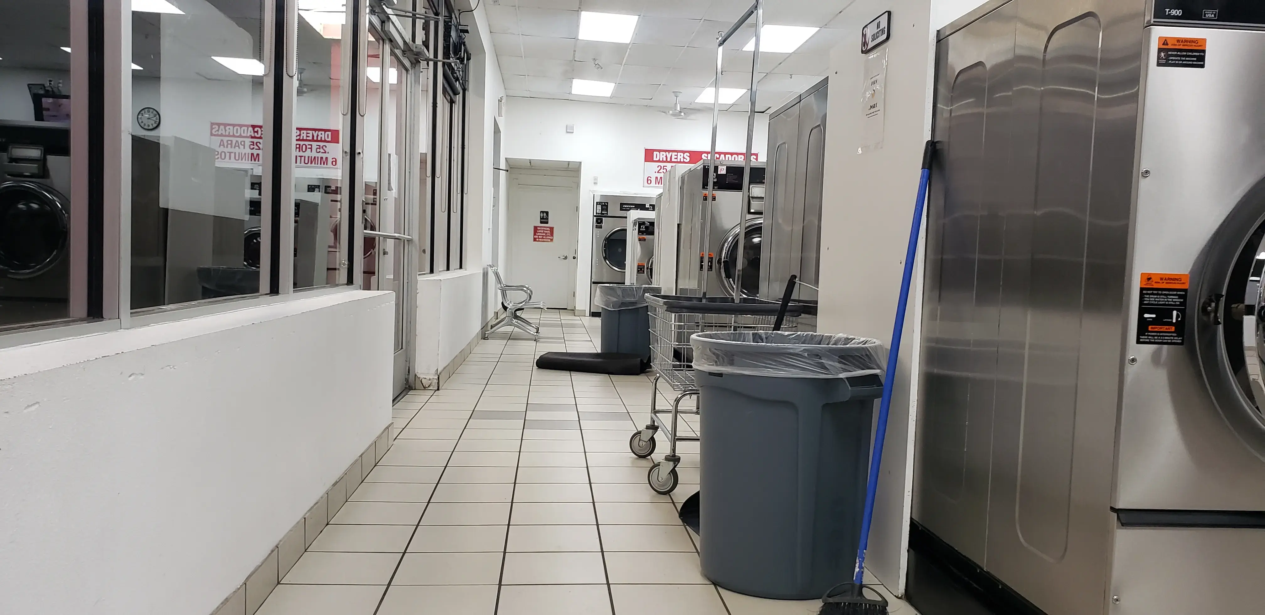 South Valley Washateria thumbnail 18